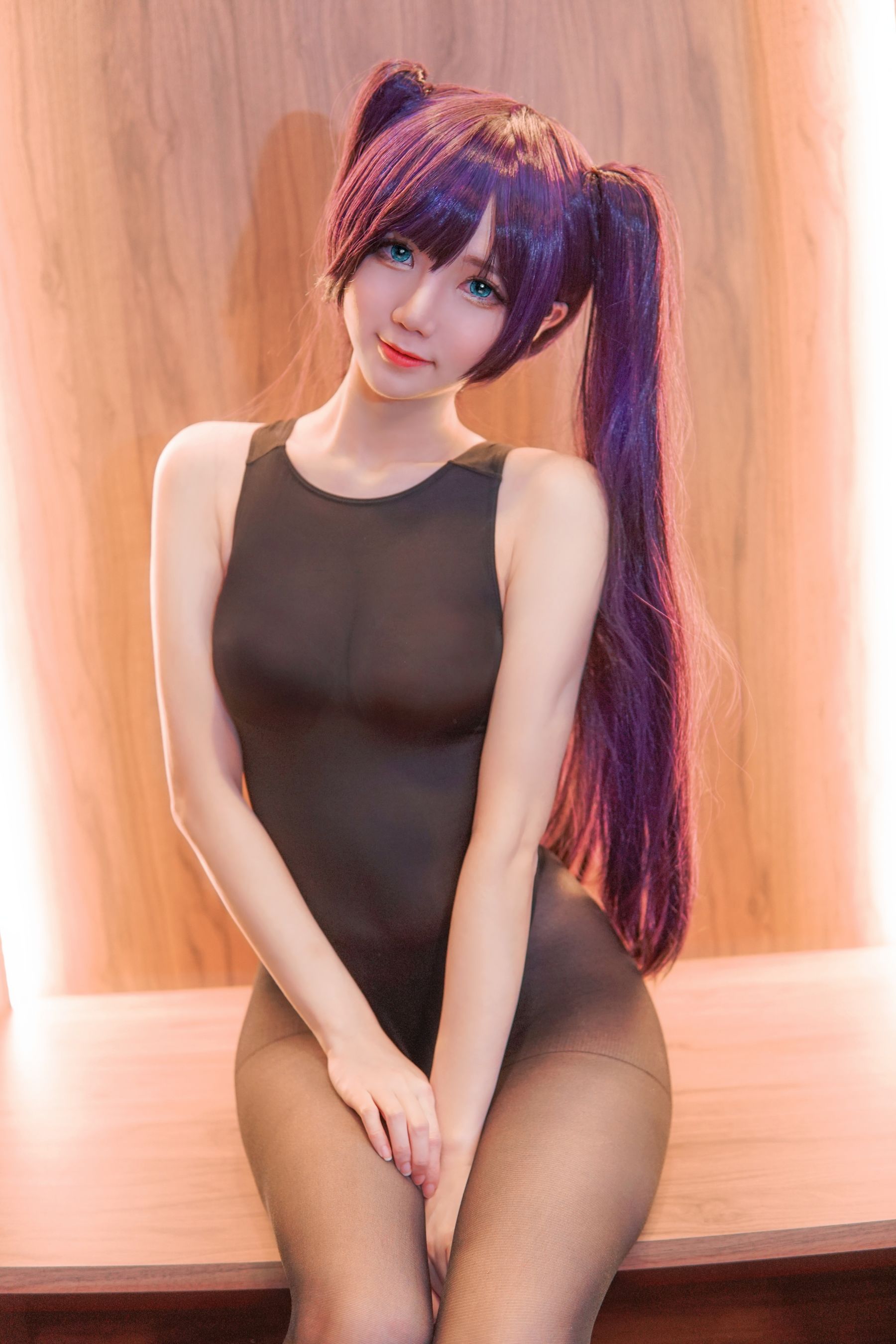 [福利COS] Sally Dorasnow - Mona Swimsuit/(61P)