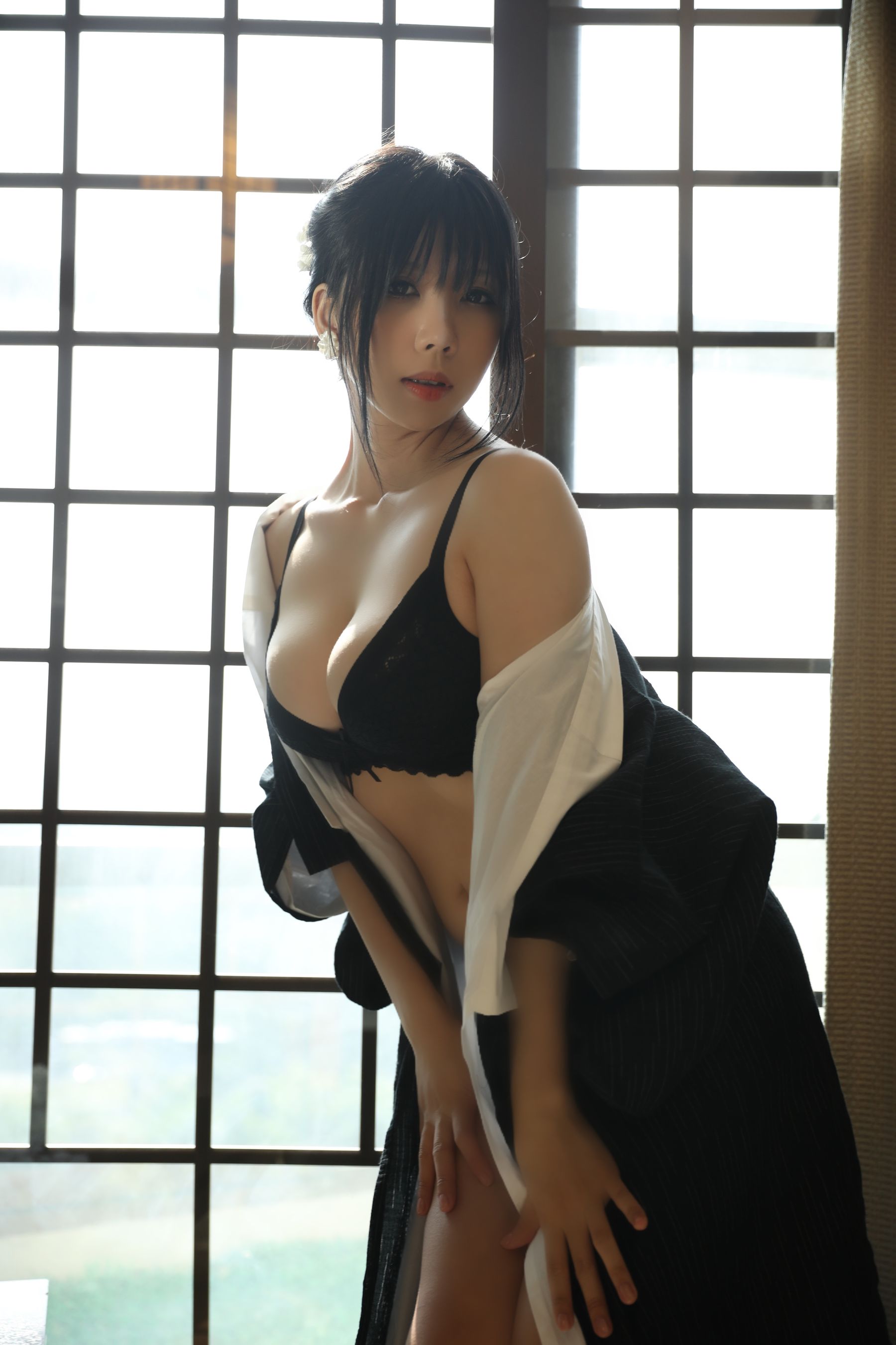 [福利COS] 二次元巨乳美女鹿野希 - 未亡人/(141P)