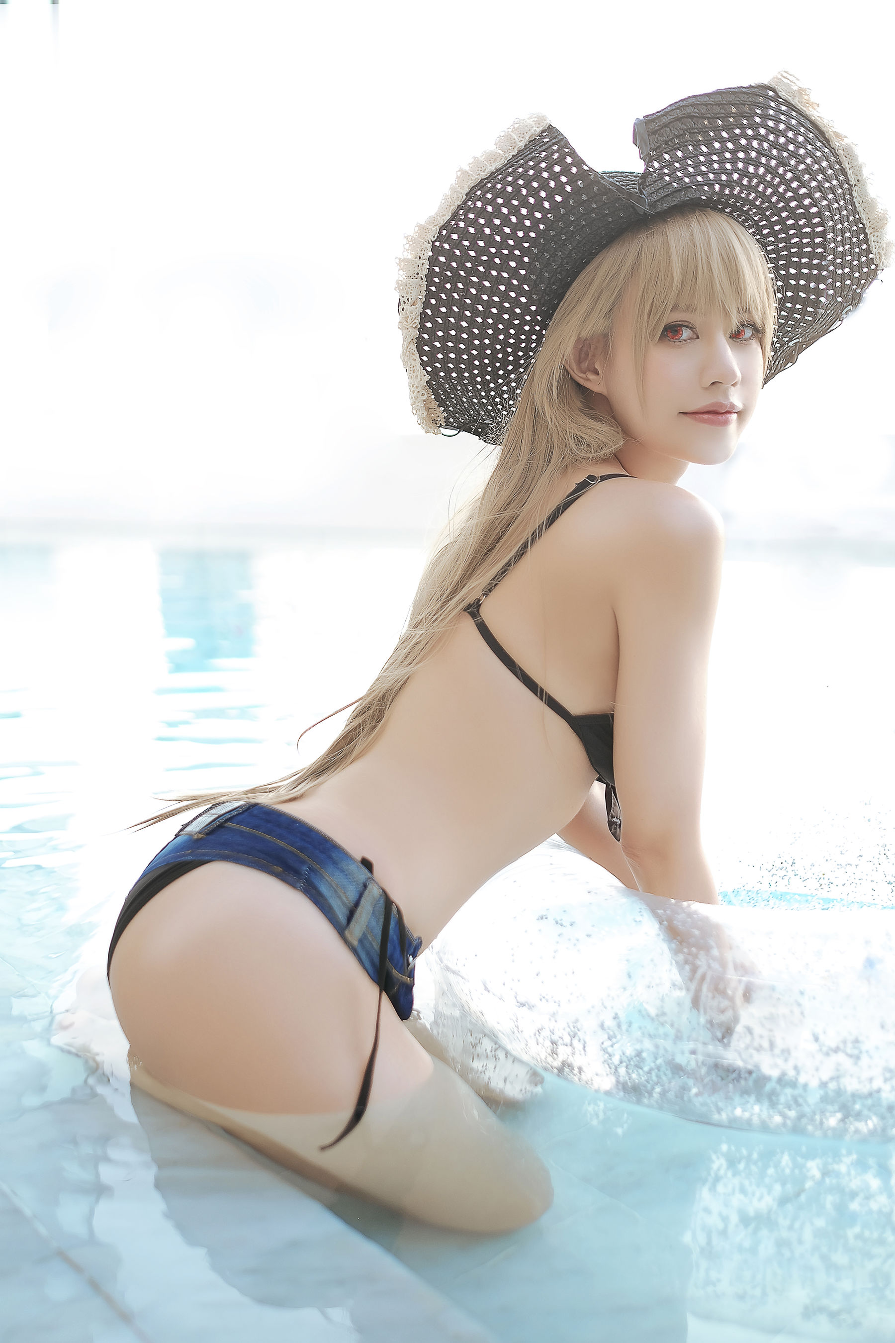 [福利COS] PingPing - Jean Bart Swimsuit/(12P)