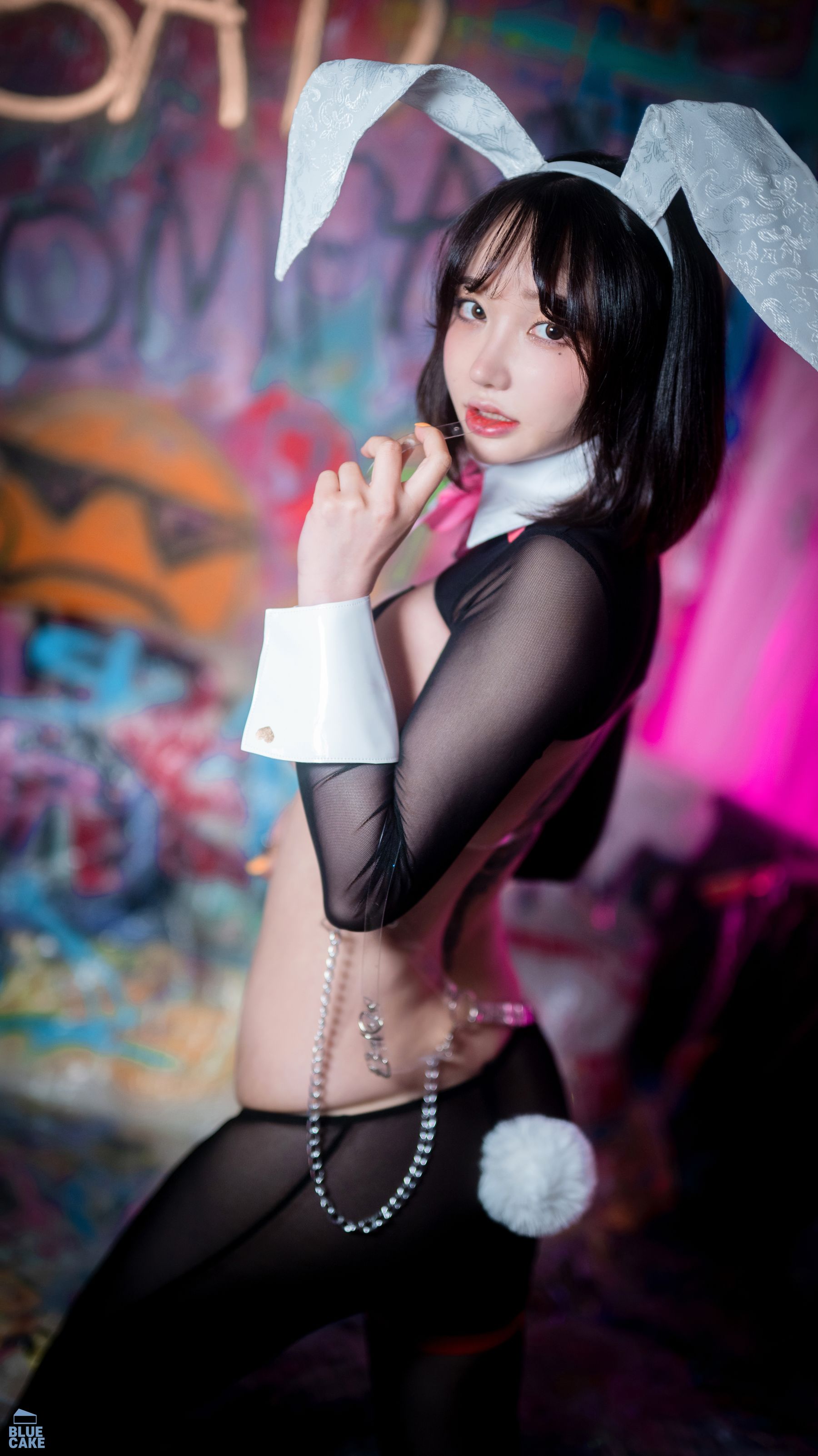 [BLUECAKE]  Yeeun - Reverse Bunny Girl/(112P)