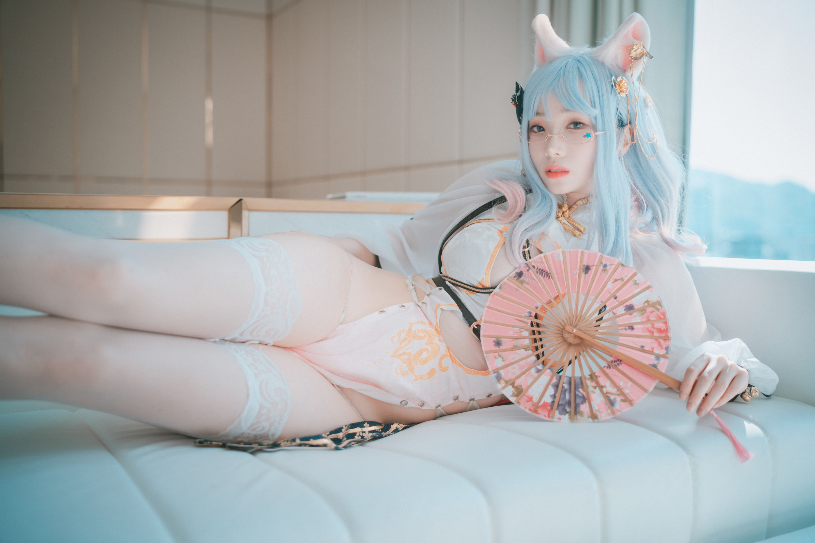 [DJAWA]  BamBi - Le Chat Porte un Qipao/(87P)