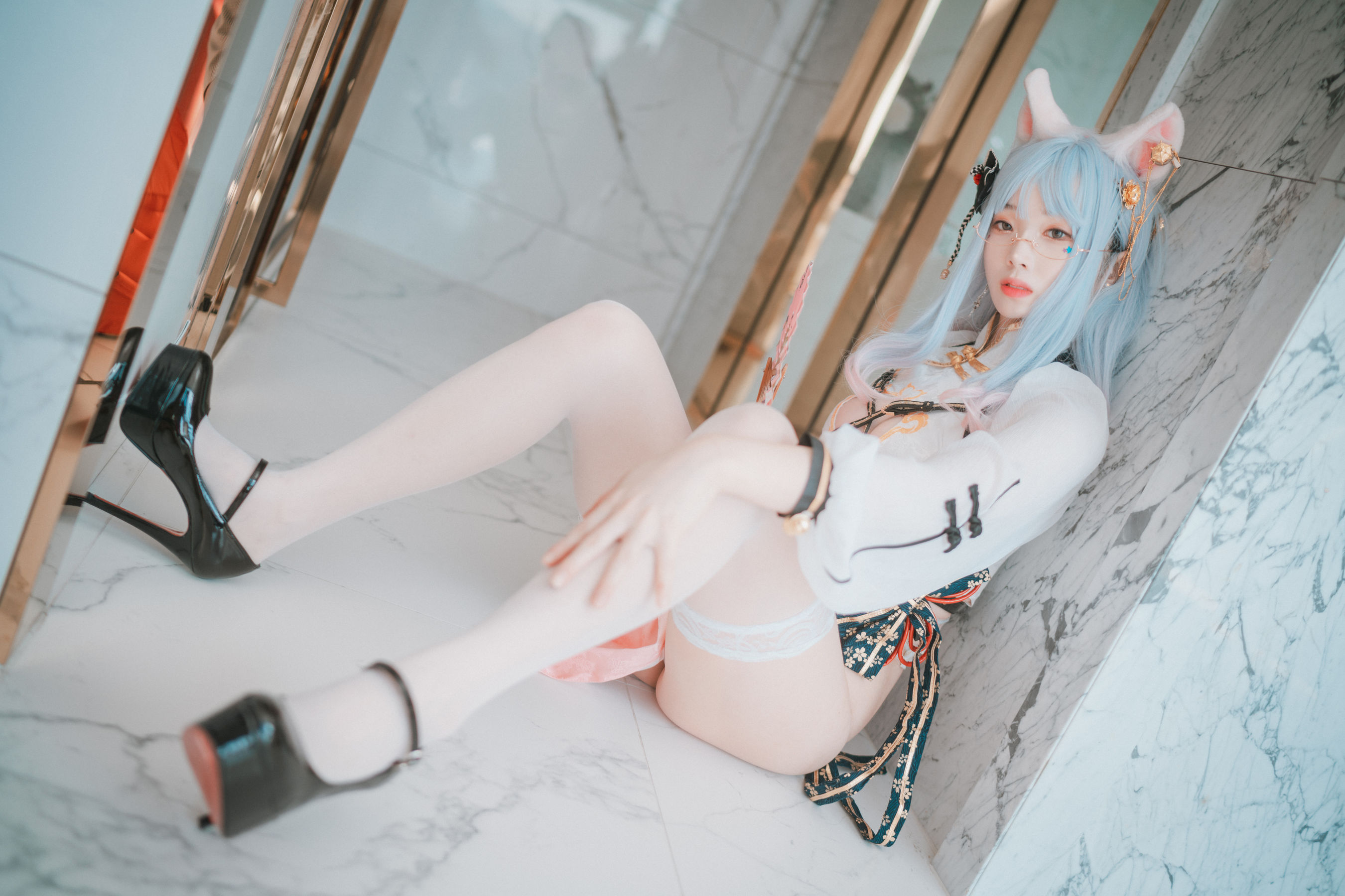 [DJAWA]  BamBi - Le Chat Porte un Qipao/(87P)