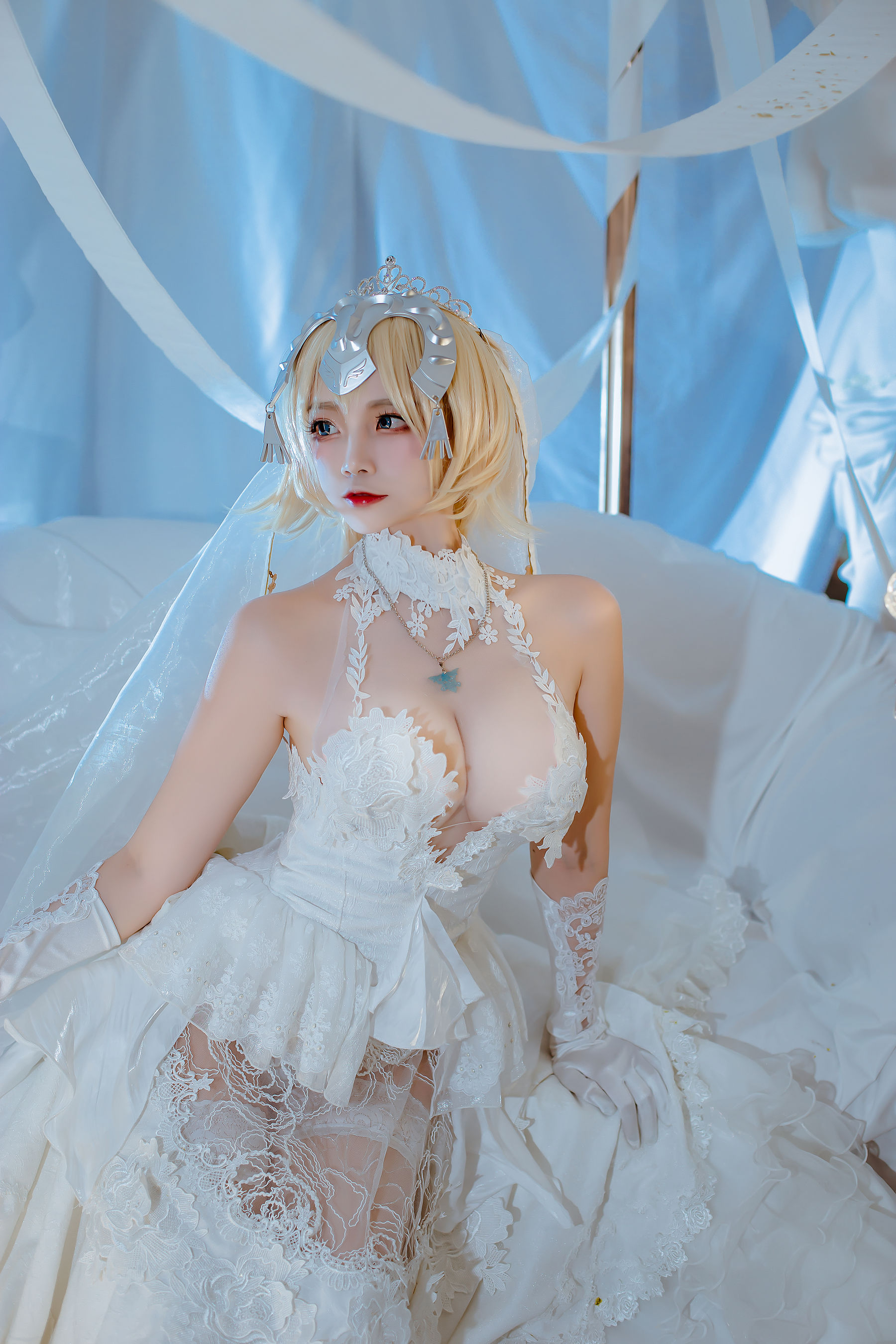 [福利COS] 人气Coser二佐Nisa - fate贞德花嫁/(12P)