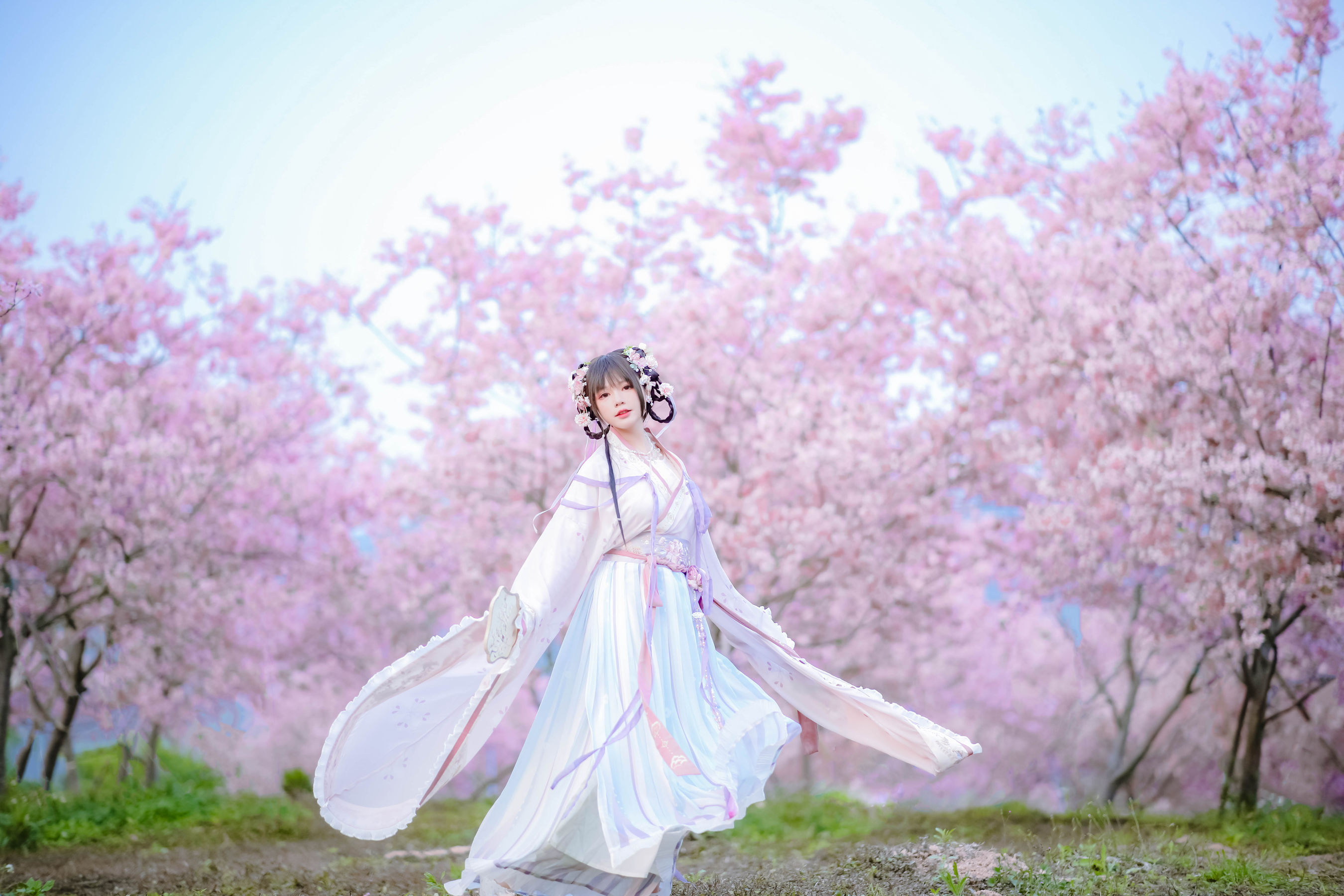 [福利COS] 萌妹子Nyako喵子 - 樱花汉服 花神祈愿/(52P)