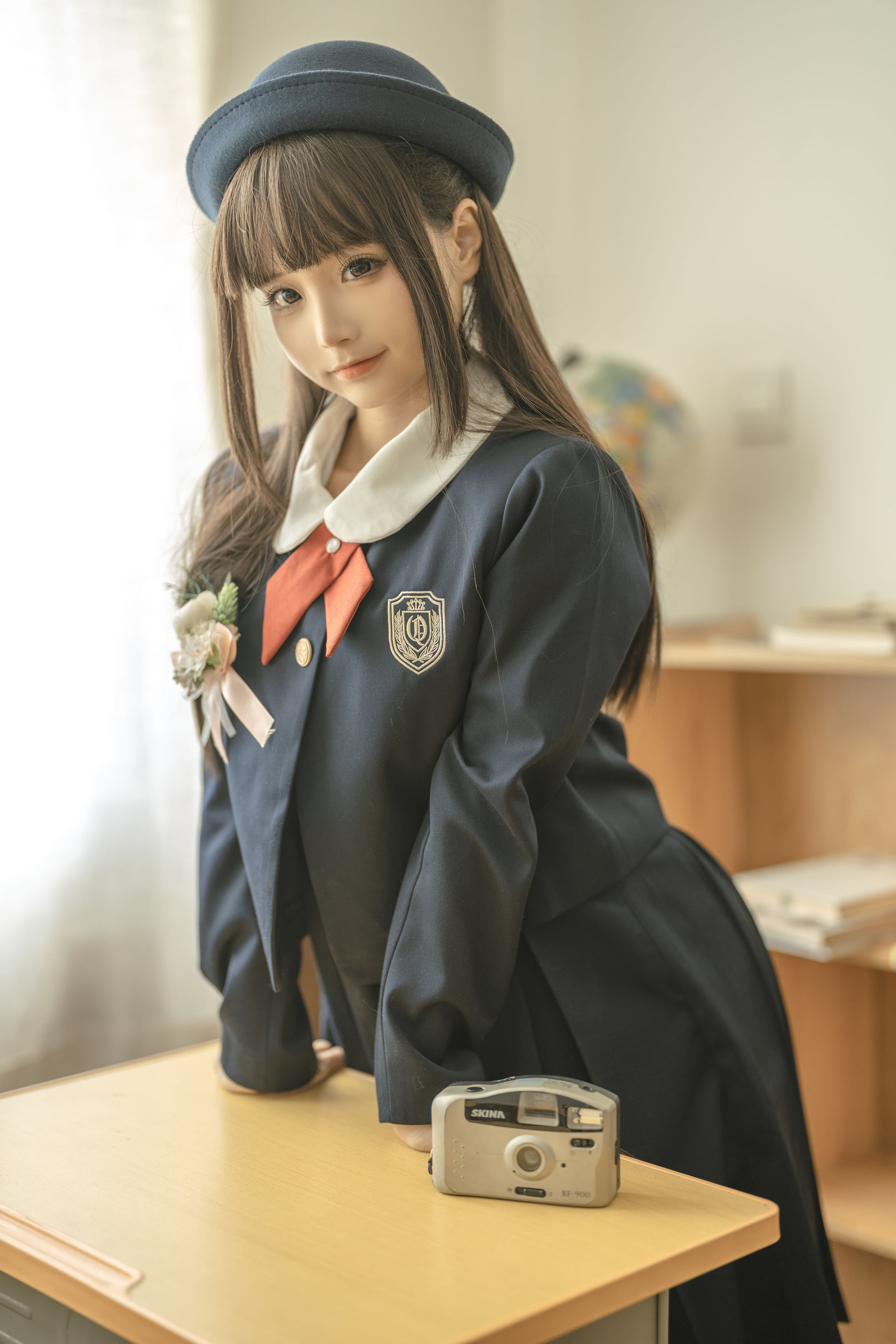 [福利COS] 动漫博主蠢沫沫 - 小学妹/(30P)