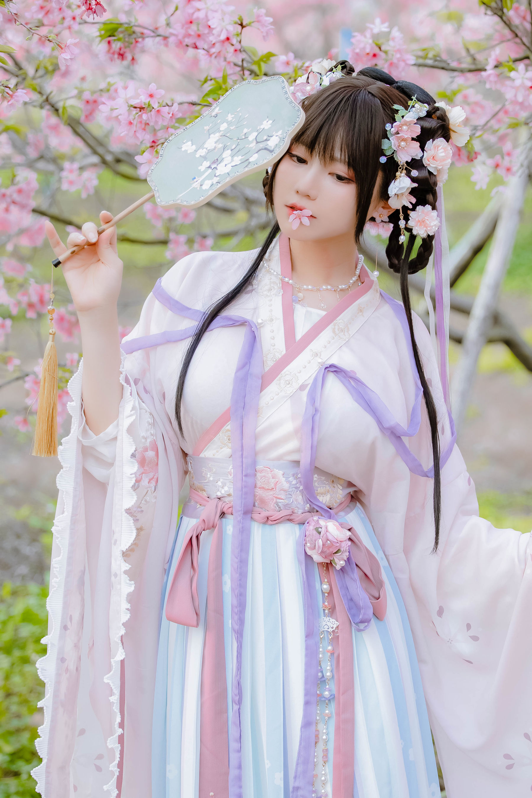 [福利COS] 萌妹子Nyako喵子 - 樱花汉服 花神祈愿/(52P)