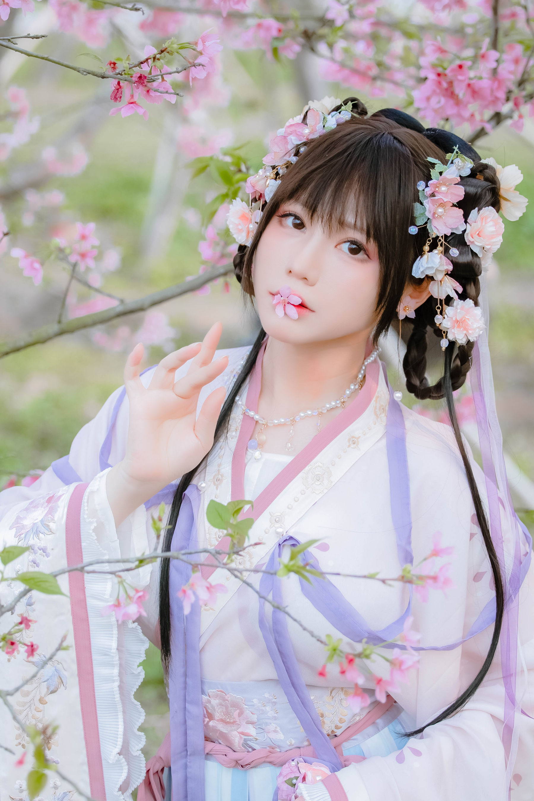 [福利COS] 萌妹子Nyako喵子 - 樱花汉服 花神祈愿/(52P)