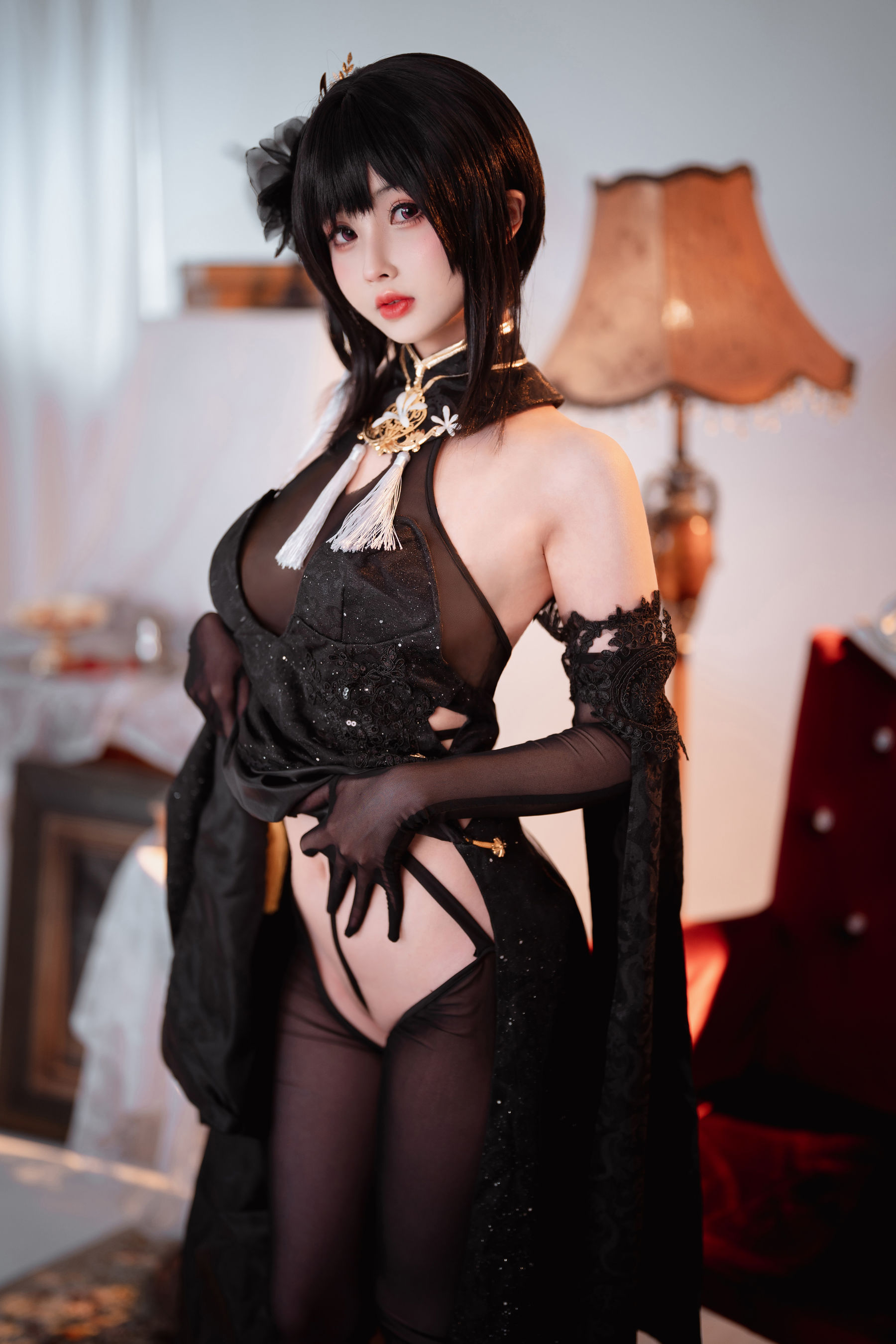 [网红COSER] COS福利rioko凉凉子&面饼仙儿 - 黑白镇海/(35P)