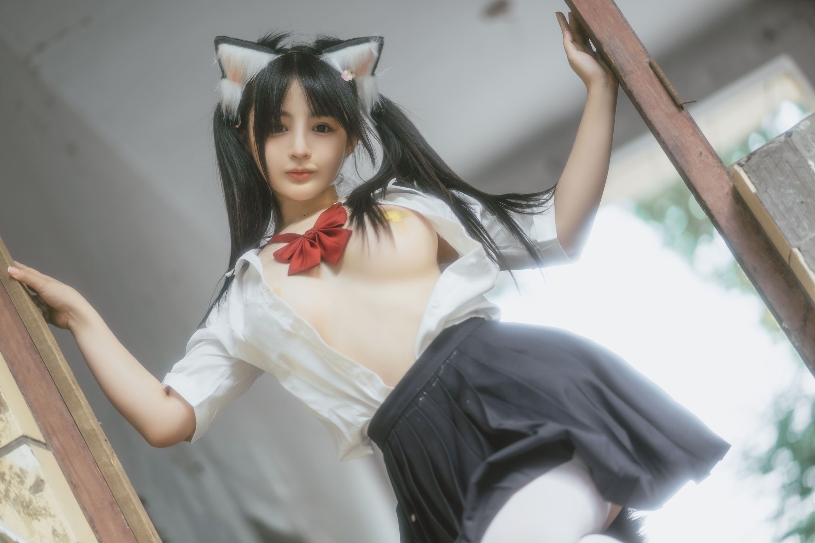 [网红COSER] 桜井宁宁 - 废墟JK/(70P)