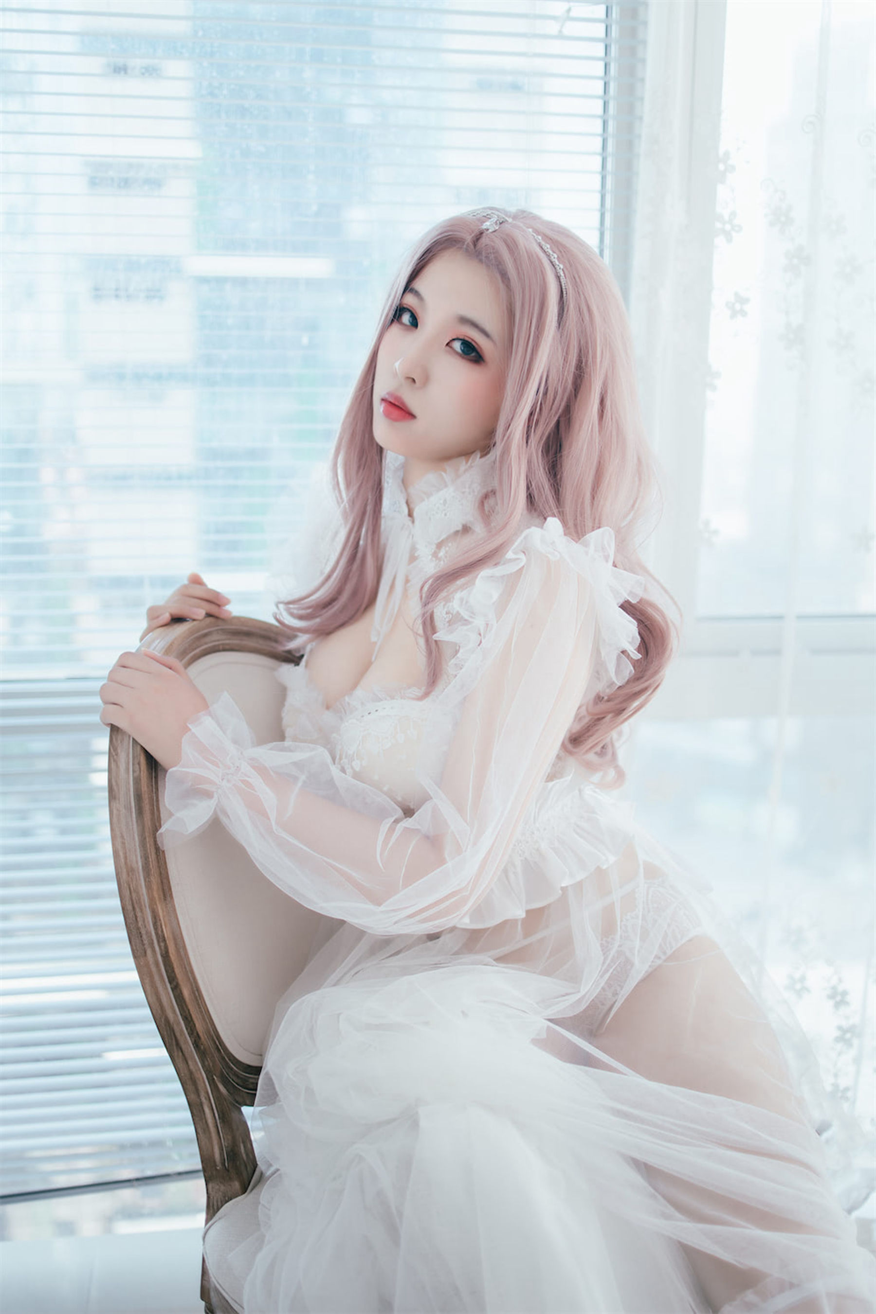 [网红COSER] 轩萧学姐 - 花嫁/(32P)