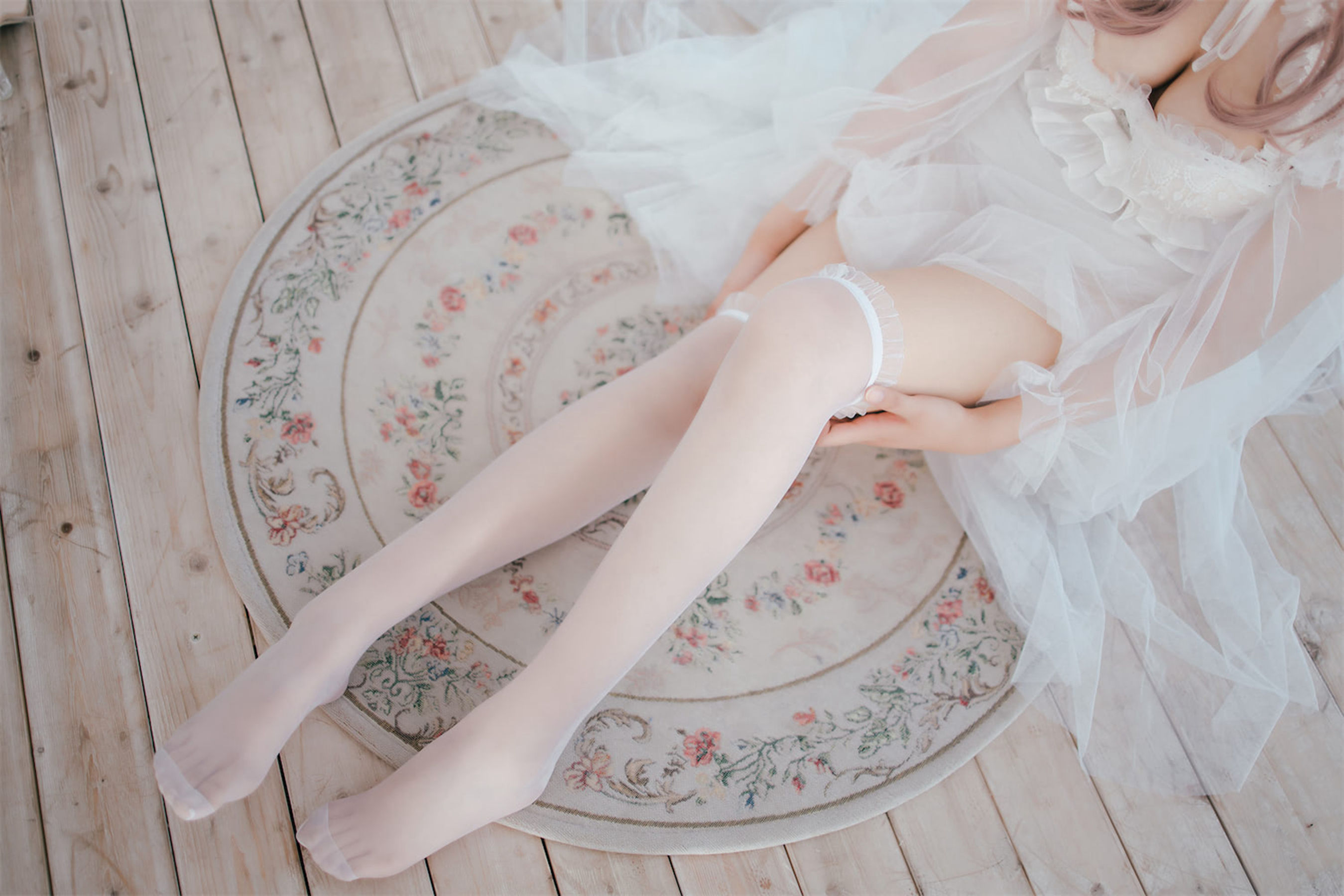 [网红COSER] 轩萧学姐 - 花嫁/(32P)