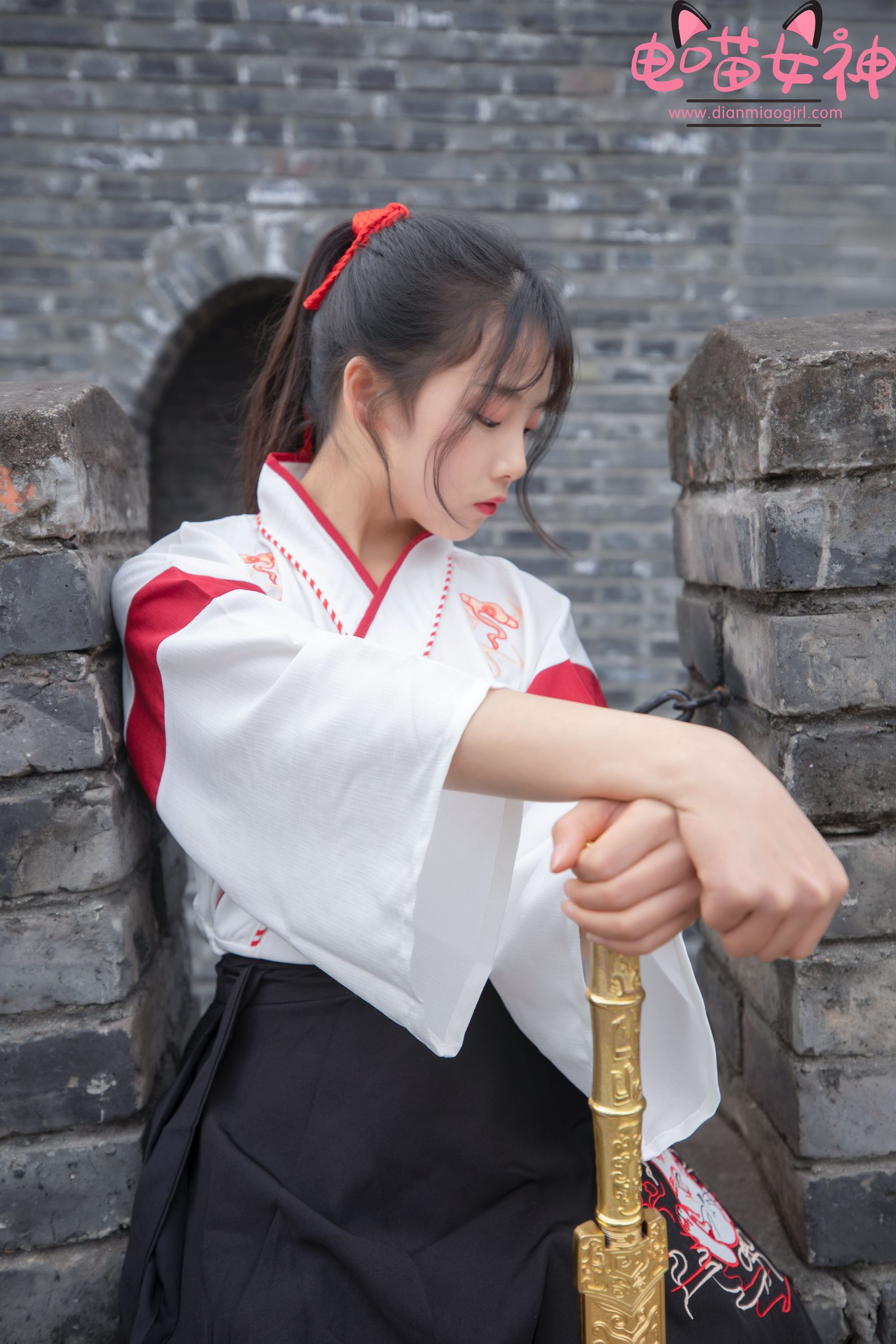 [网红COSER] 电喵女神 - 灵唯 长城古装/(70P)