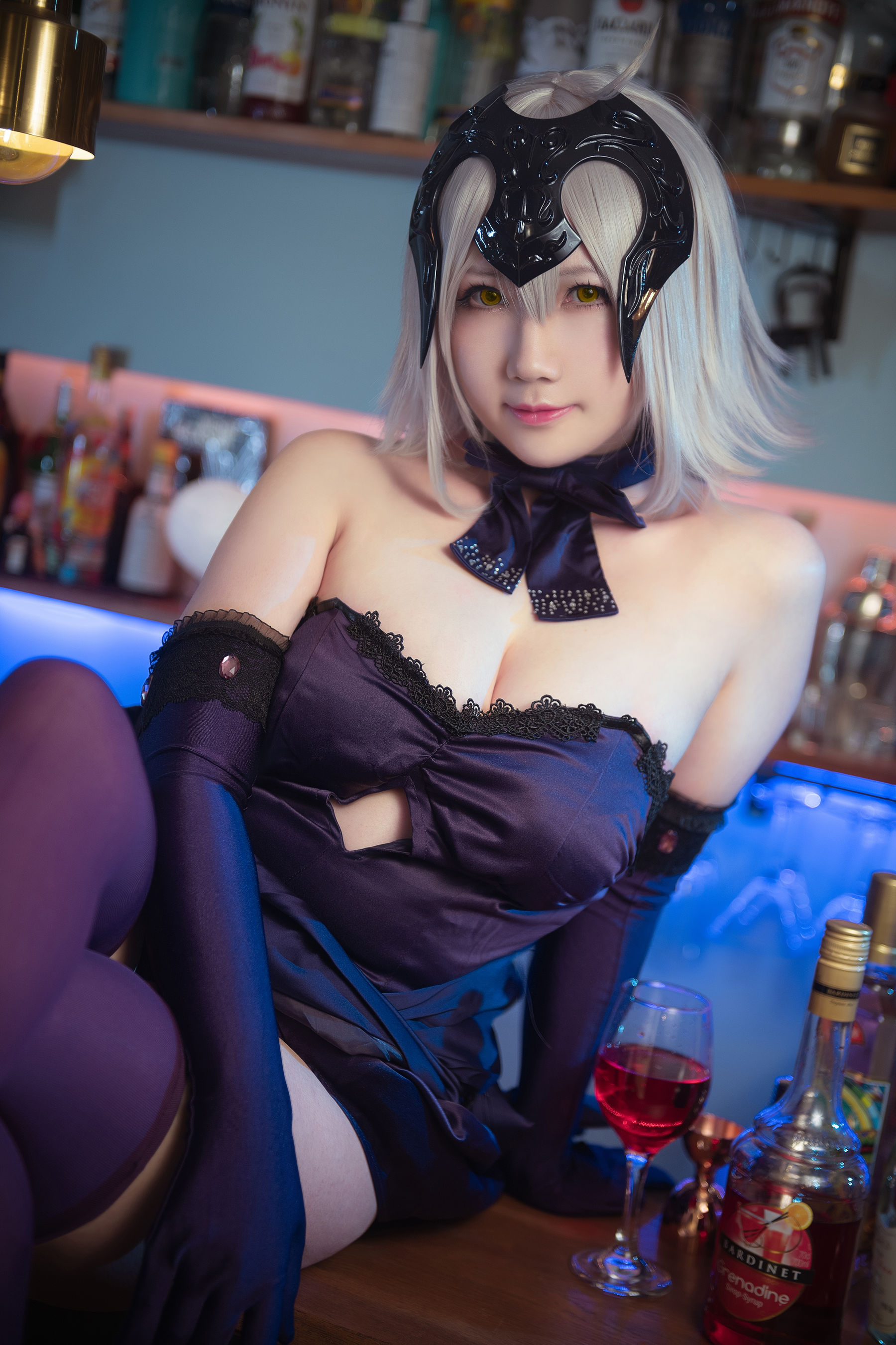 [网红COSER] 微肉感萌妹是本末末 - 贞德/(66P)