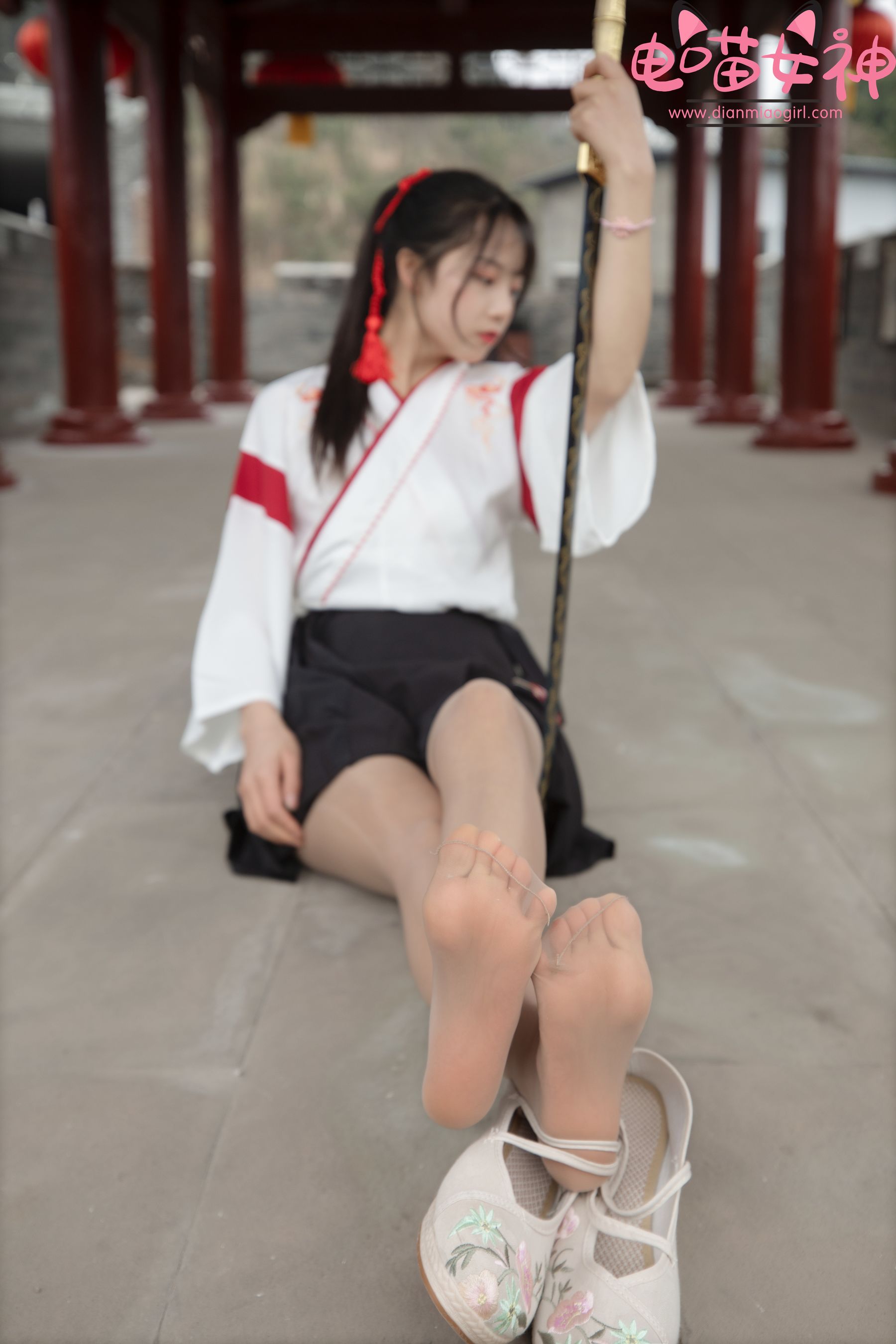 [网红COSER] 电喵女神 - 灵唯 长城古装/(70P)