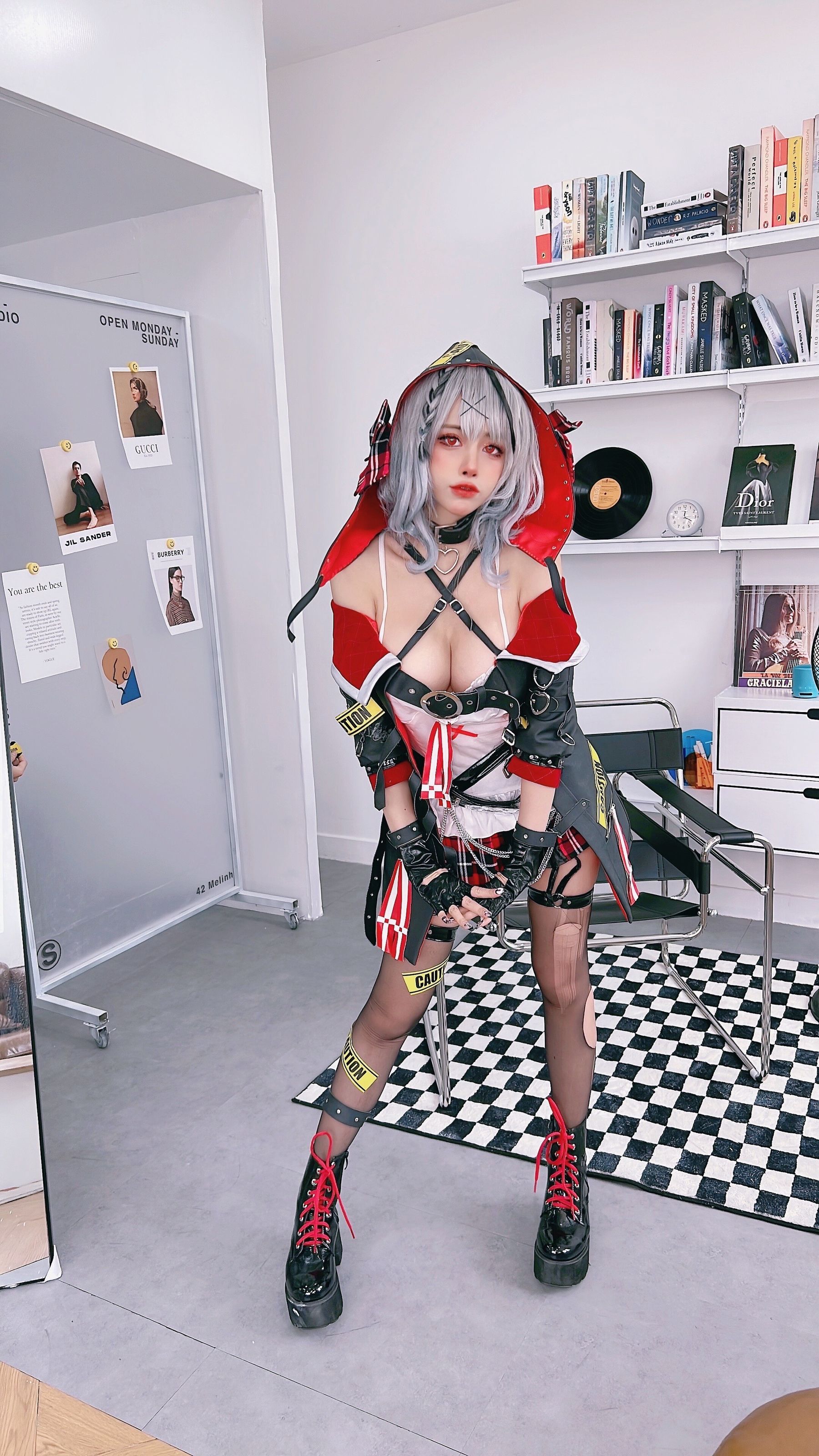 [网红COSER] 日本性感萝莉Byoru - Sakamata Chloe/(89P)