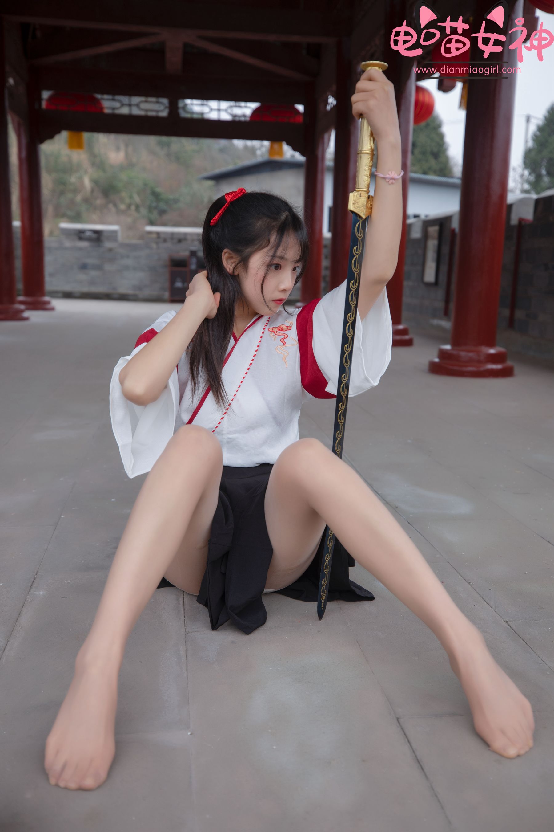 [网红COSER] 电喵女神 - 灵唯 长城古装/(70P)