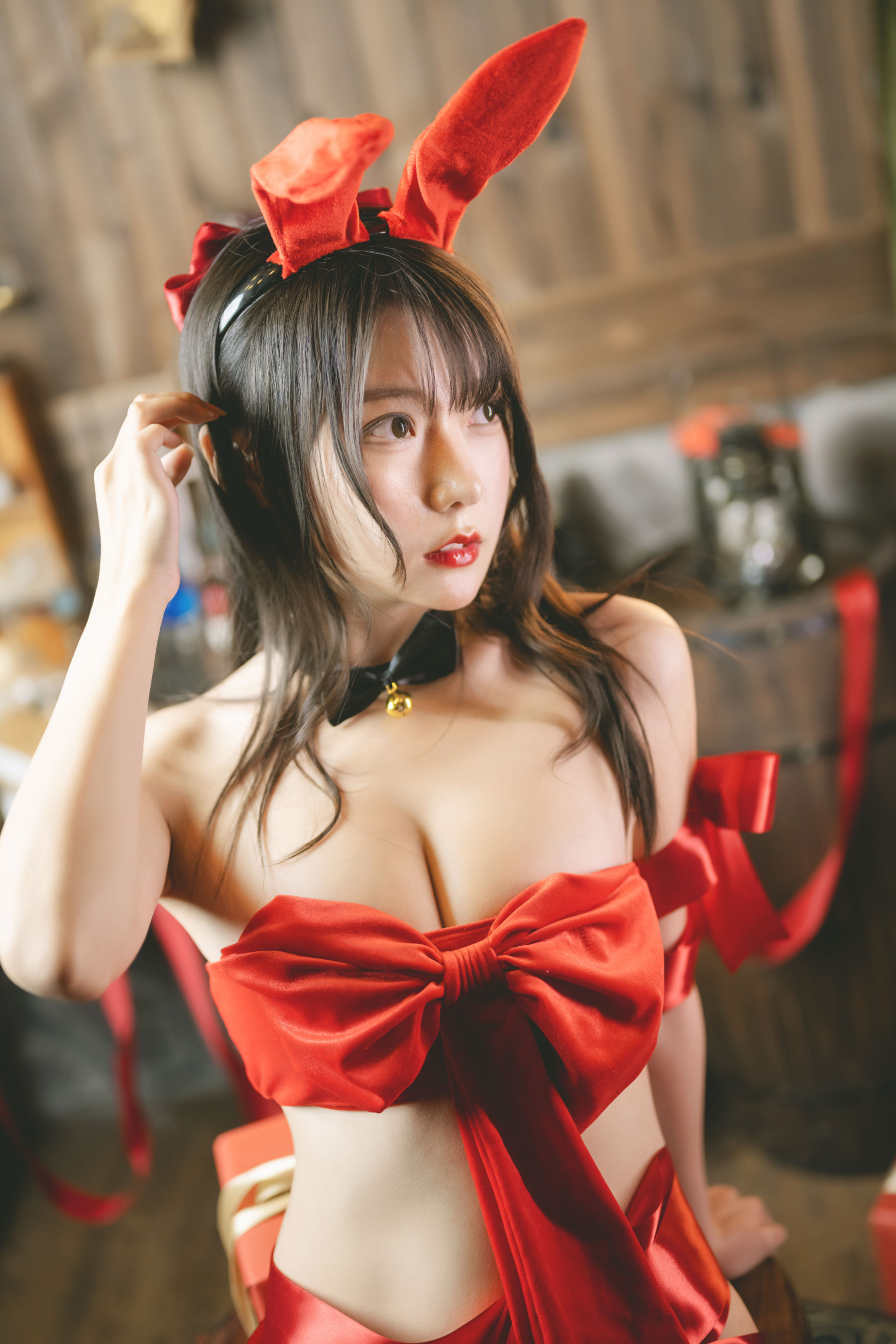 [网红COSER] 香草喵露露写真 - 杨枝甘露 红色丝带礼物/(54P)