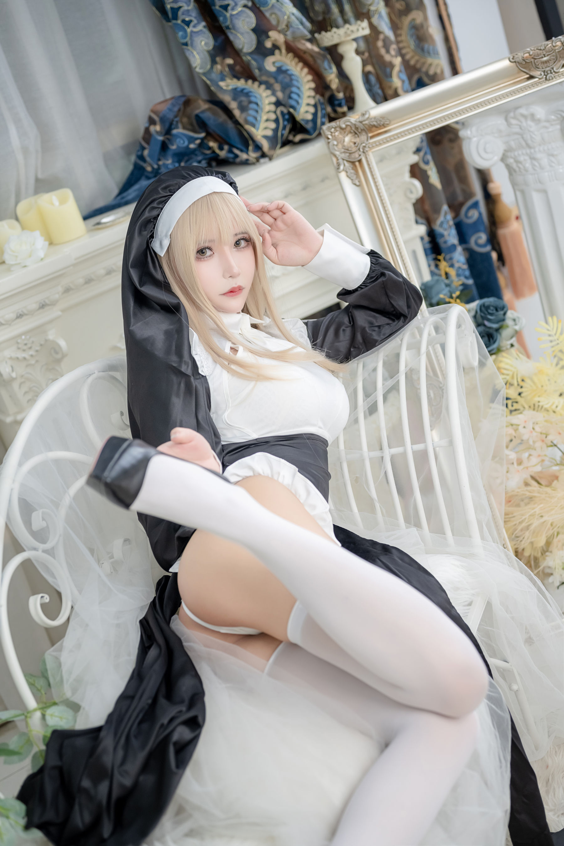 [网红COSER] 二次元妹子抱走莫子aa - 生日特辑 修女/(74P)