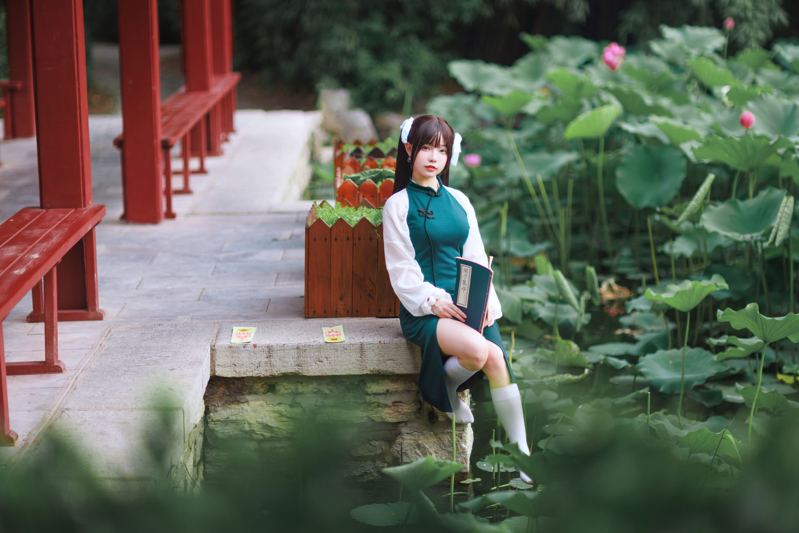 [网红COSER] 六味帝皇酱 - 粉丝群专属/(9P)