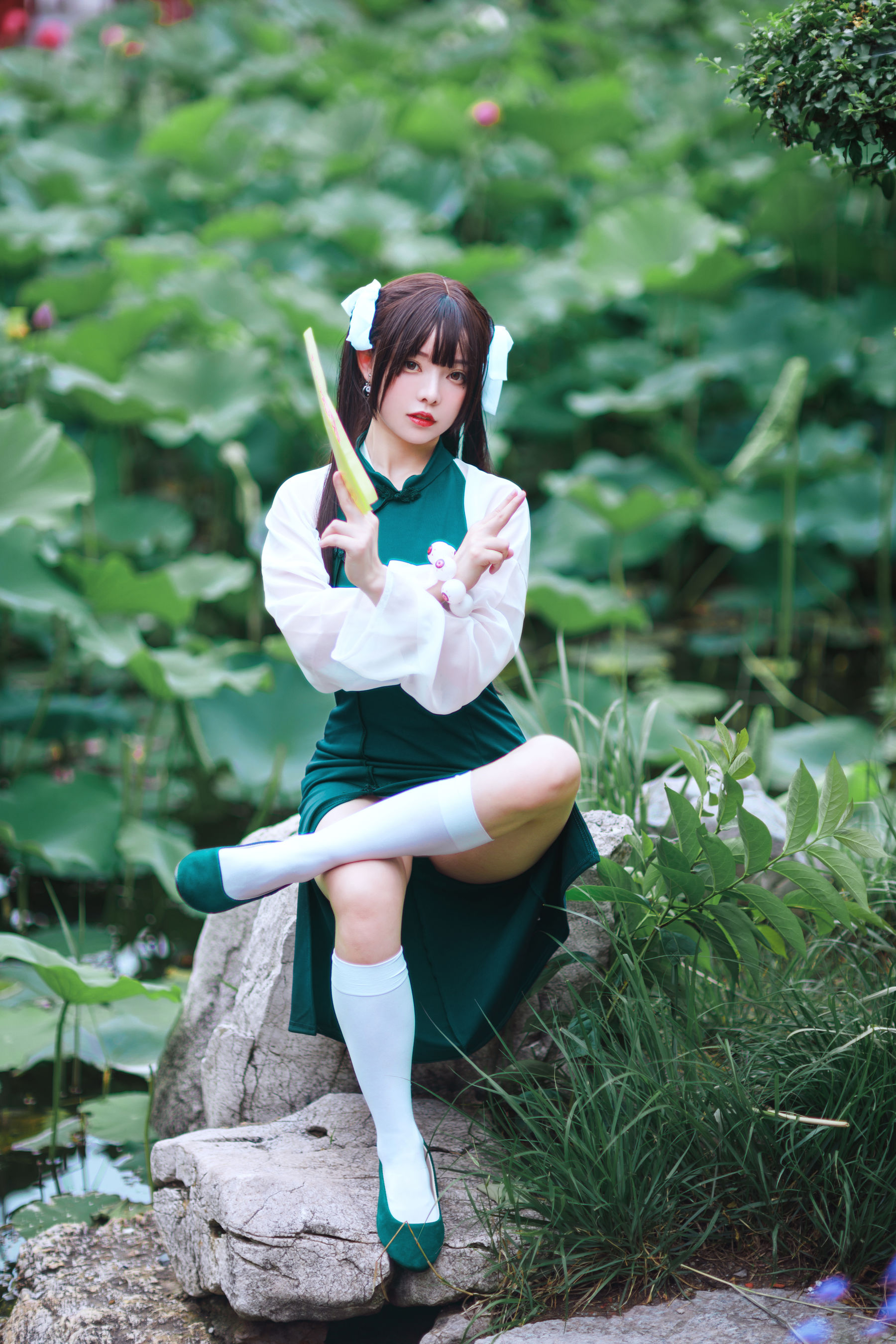 [网红COSER] 六味帝皇酱 - 粉丝群专属/(9P)