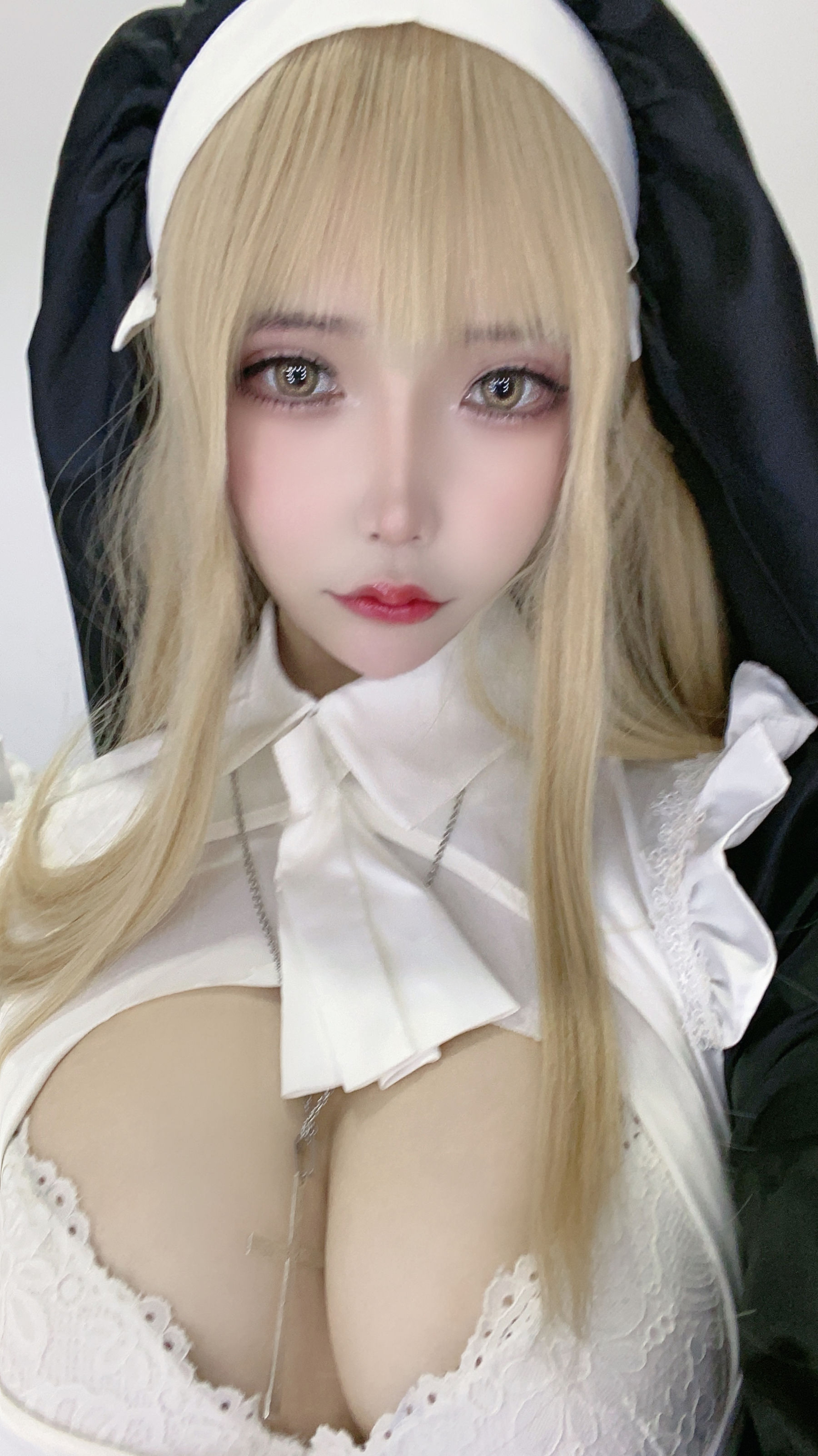 [网红COSER] 二次元妹子抱走莫子aa - 生日特辑 修女/(74P)