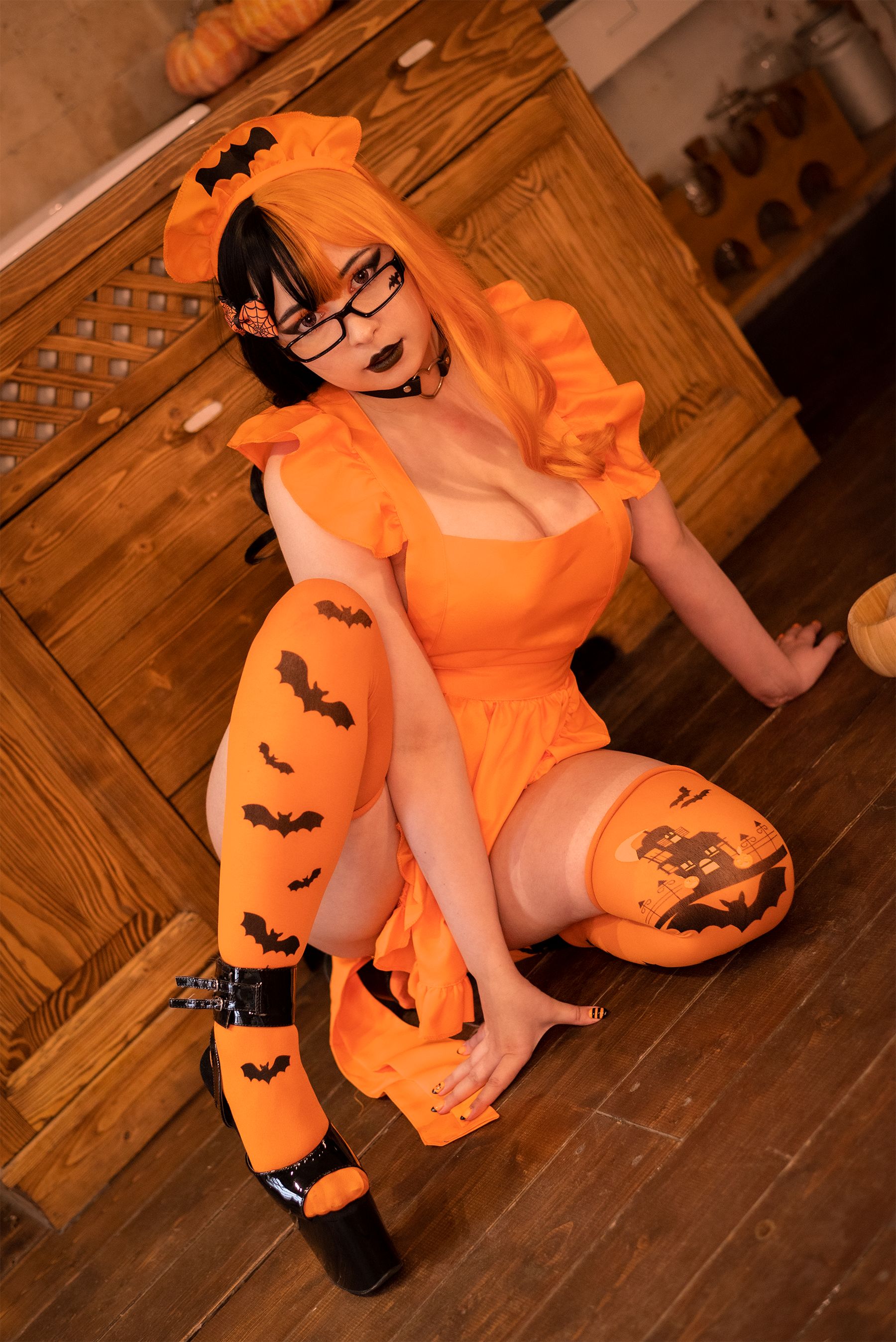 [网红COSER] Yoshinobi - Pumpkin Milf/(40P)