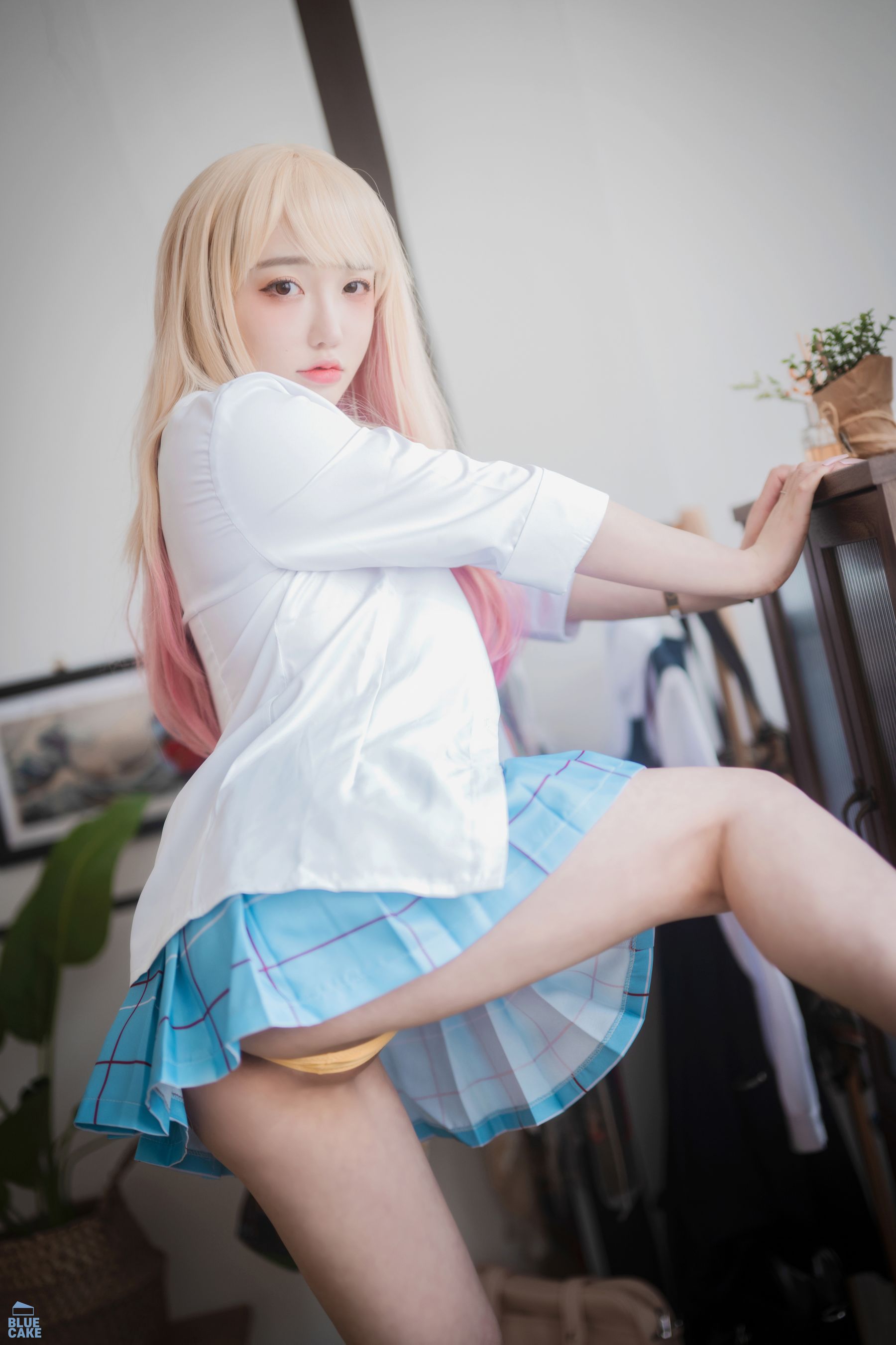 [BLUECAKE]  YeEun - Marin Kitagawa WHITE ver/(148P)