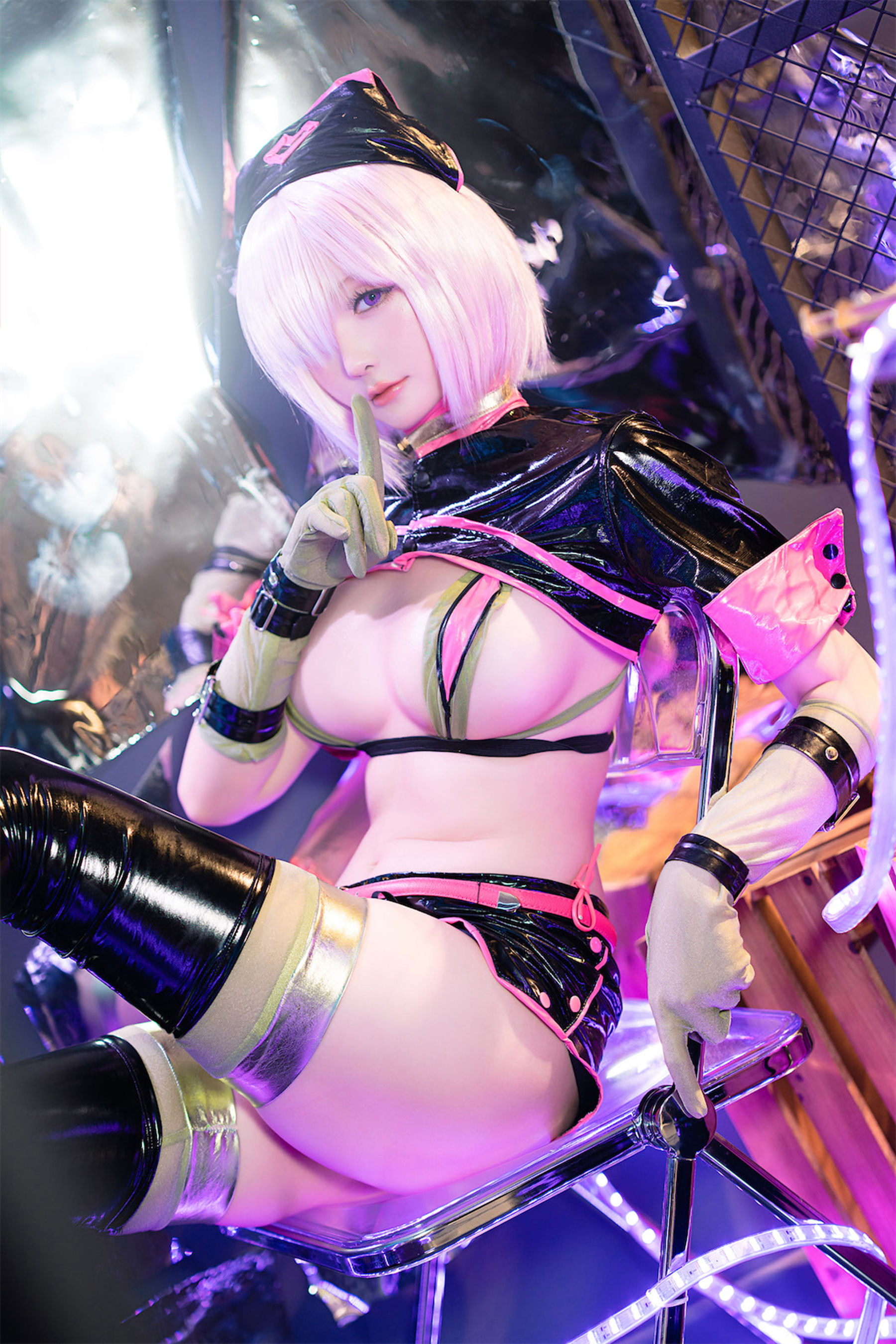 [福利COS] Coser小姐姐星之迟迟 - 玛修同人护士/(100P)