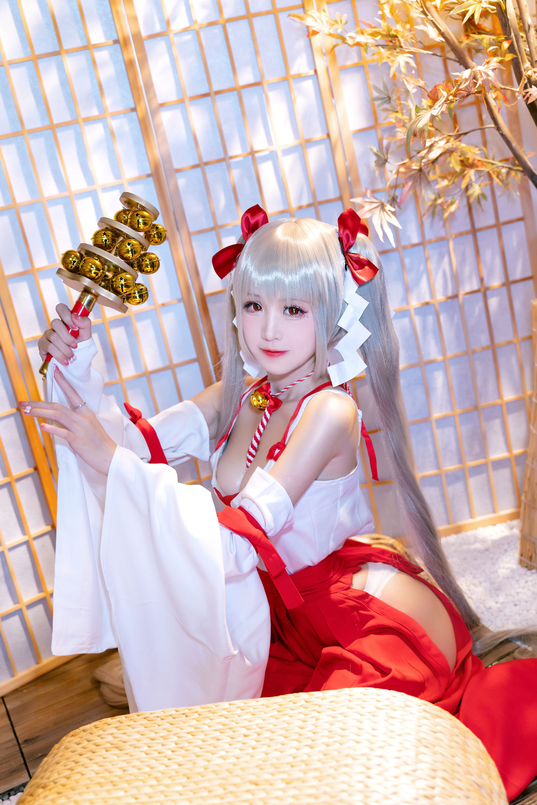 [福利COS] miko酱ww - 可畏巫女/(23P)