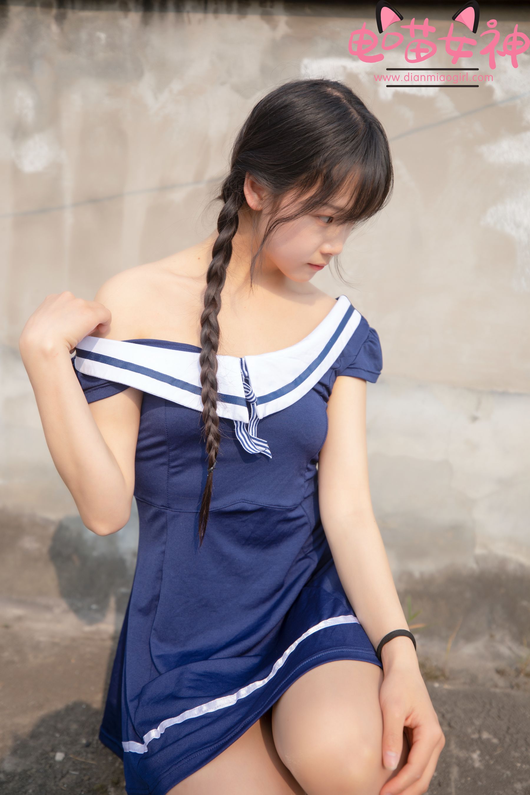 [福利COS] 电喵女神 - 灵唯 制服/(33P)