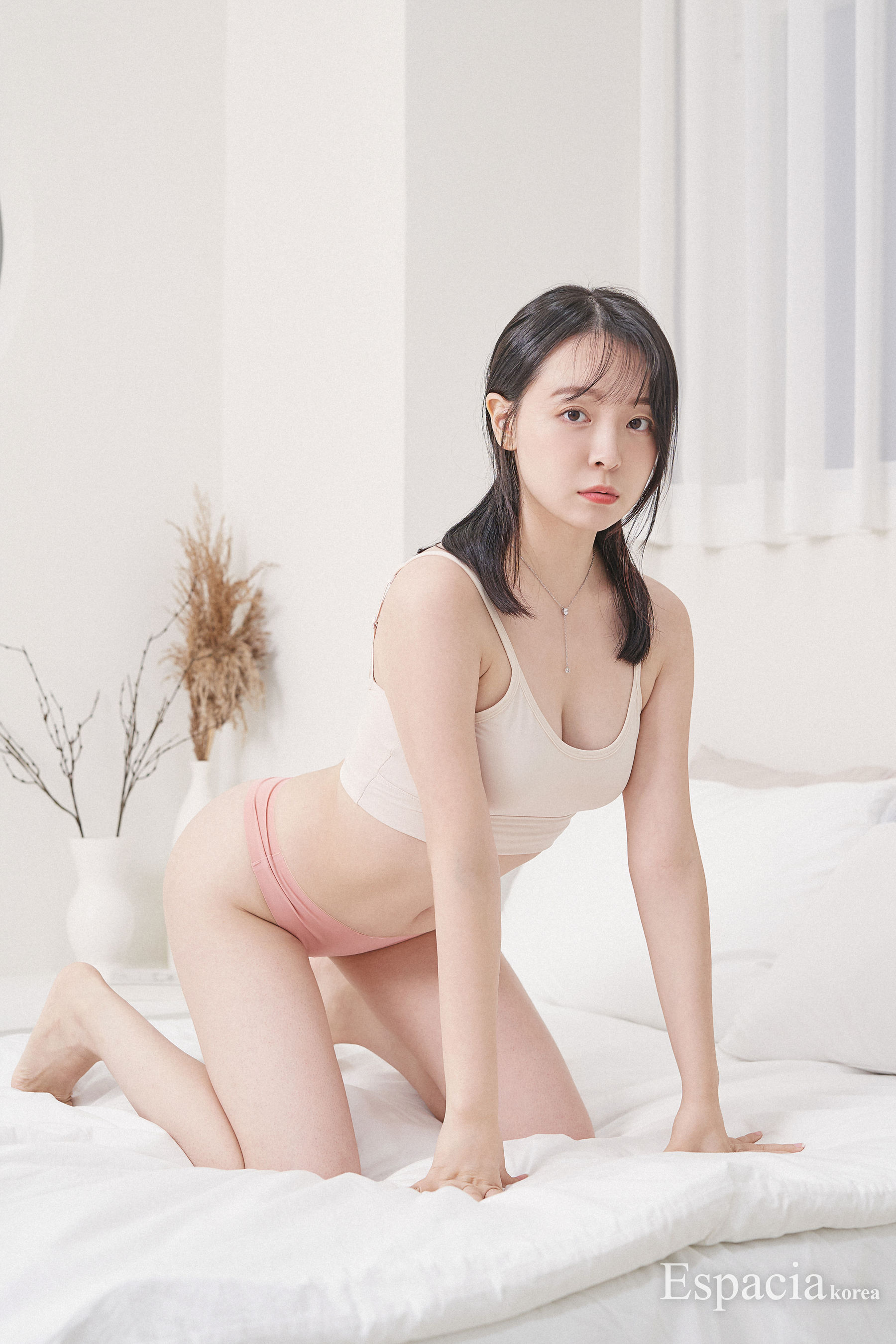 [ESPACIAKOREA] ESP-005 - HYUNIE/(47P)