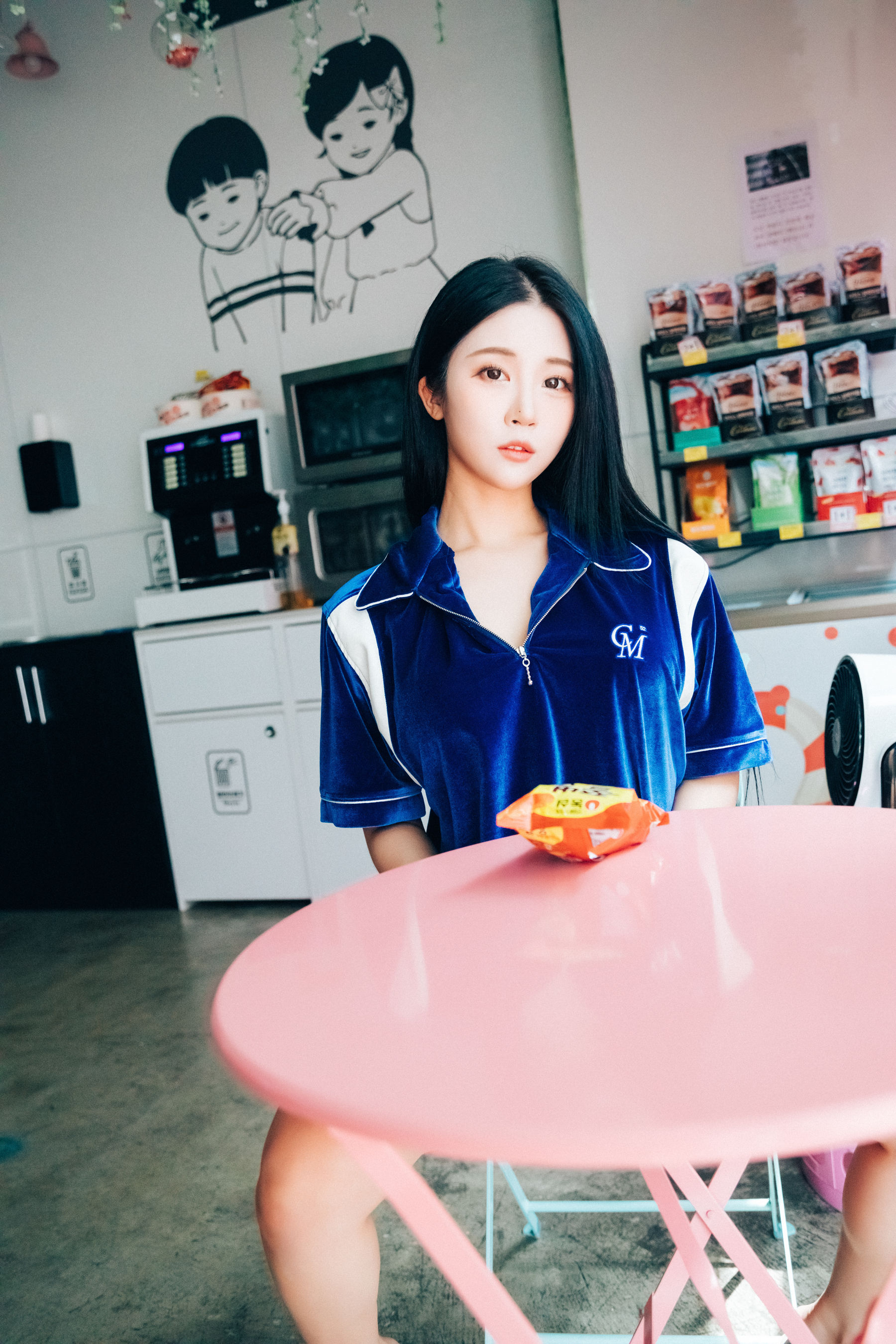 [LOOZY]  Bomi - Part timer/(124P)