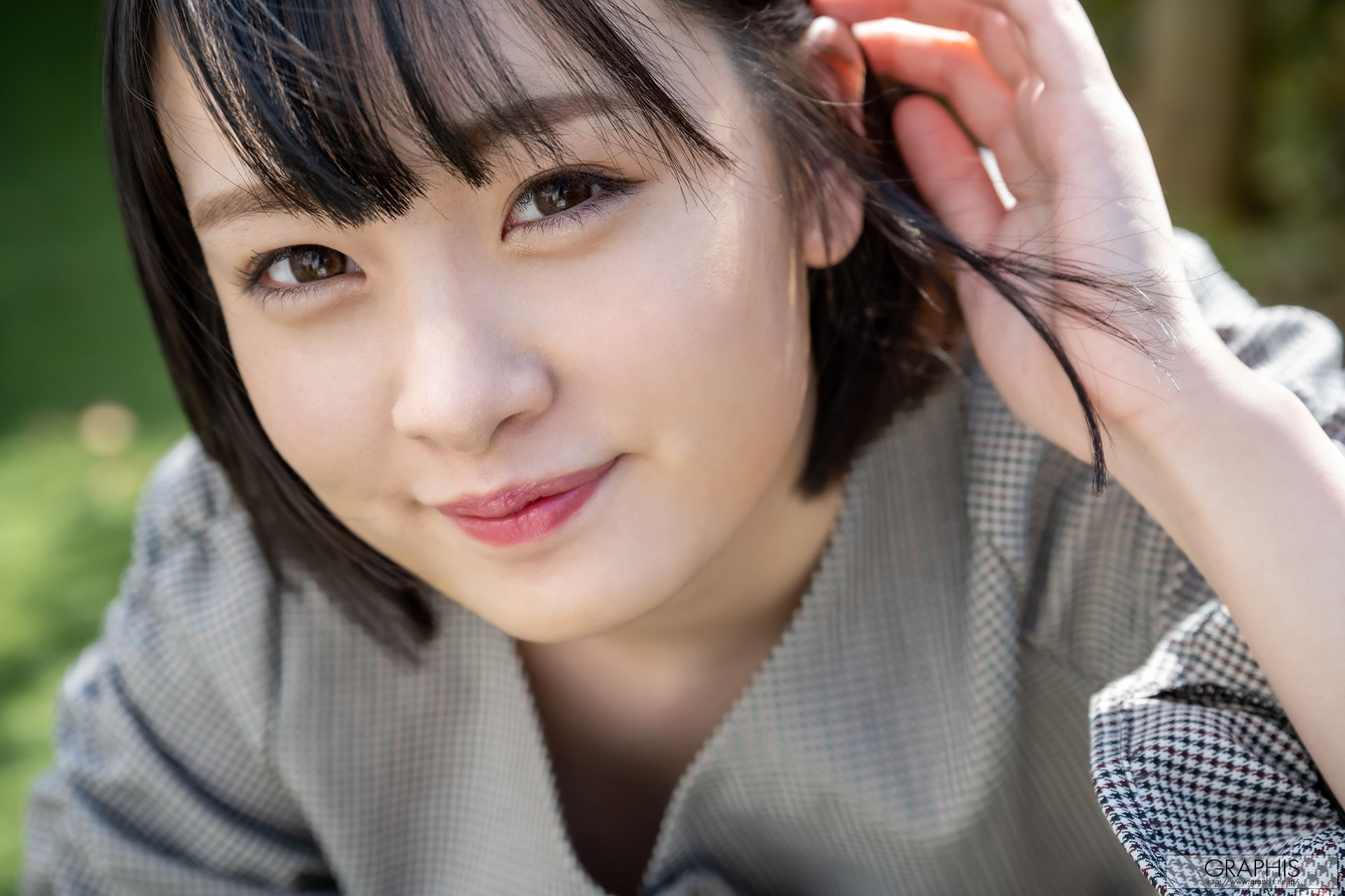 [Graphis] Gals511 Suzu Akane 愛宝すず Artless/(57P)