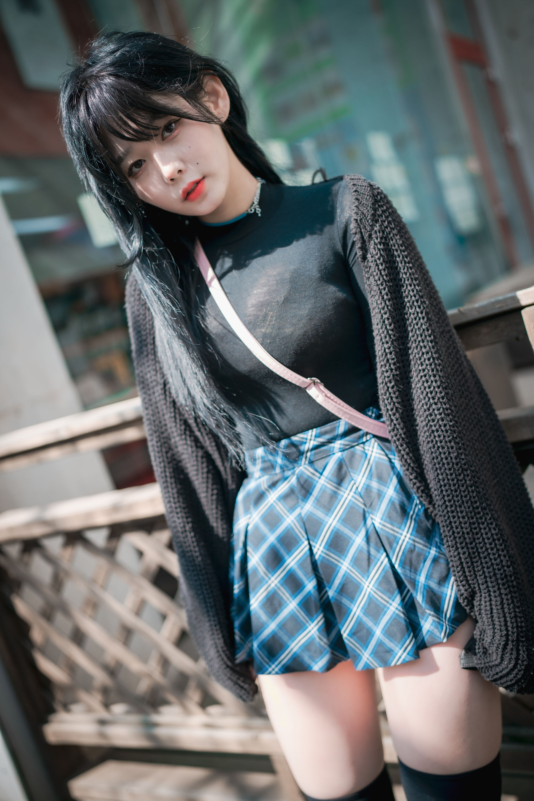 [DJAWA]  Zia - Early Spring Walk in March/(141P)