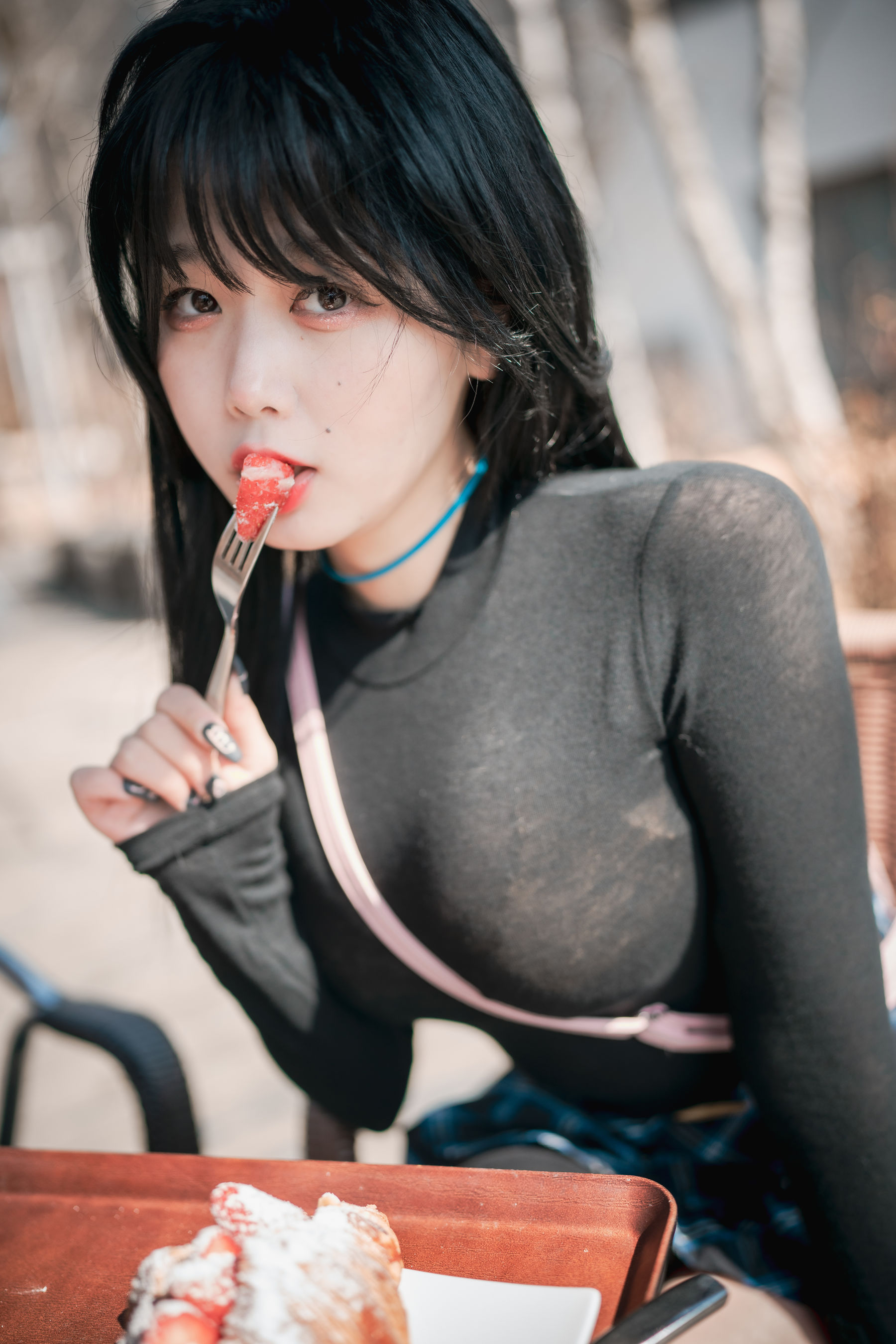 [DJAWA]  Zia - Early Spring Walk in March/(141P)