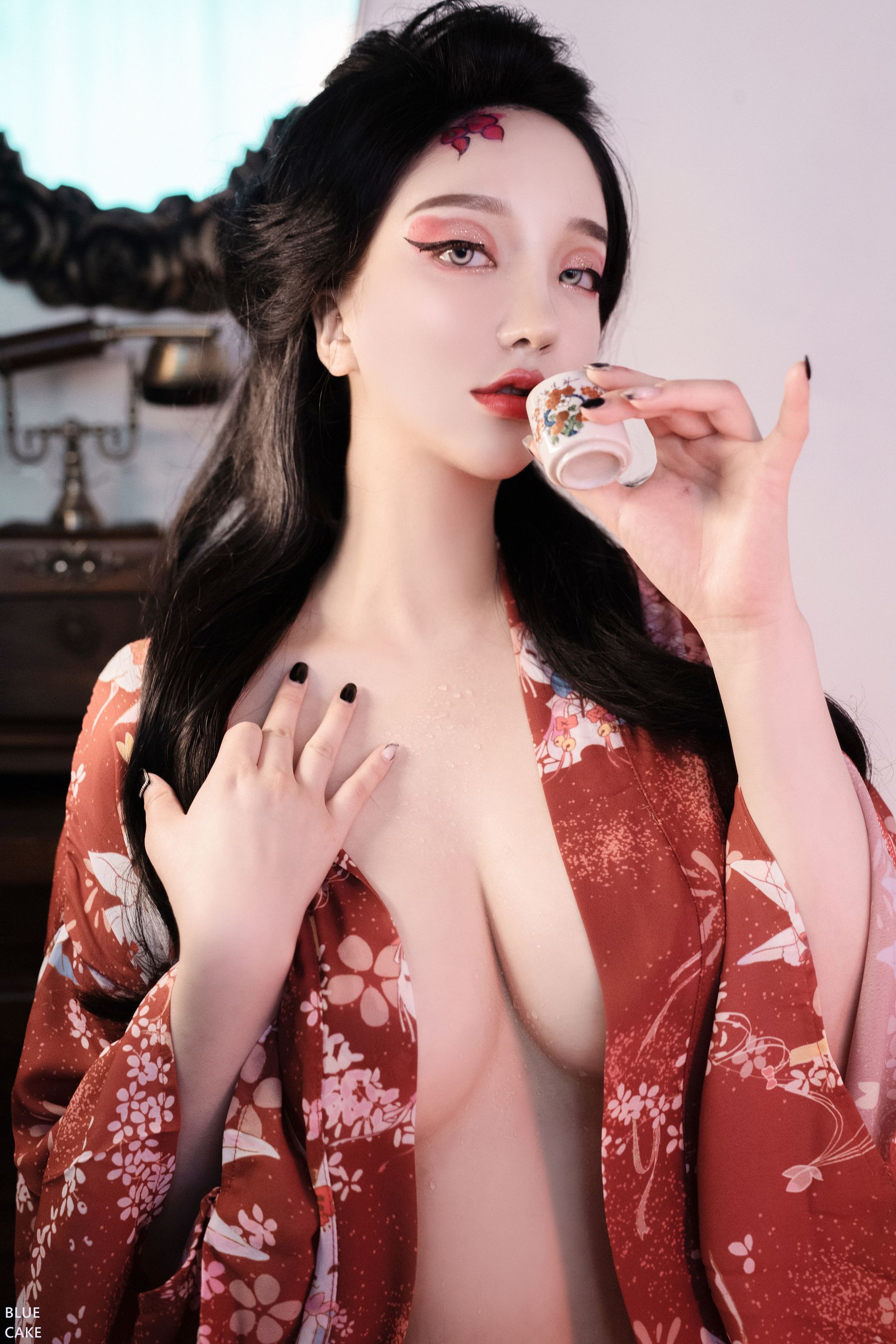 [BLUECAKE]  YeEun - Red Oni/(103P)