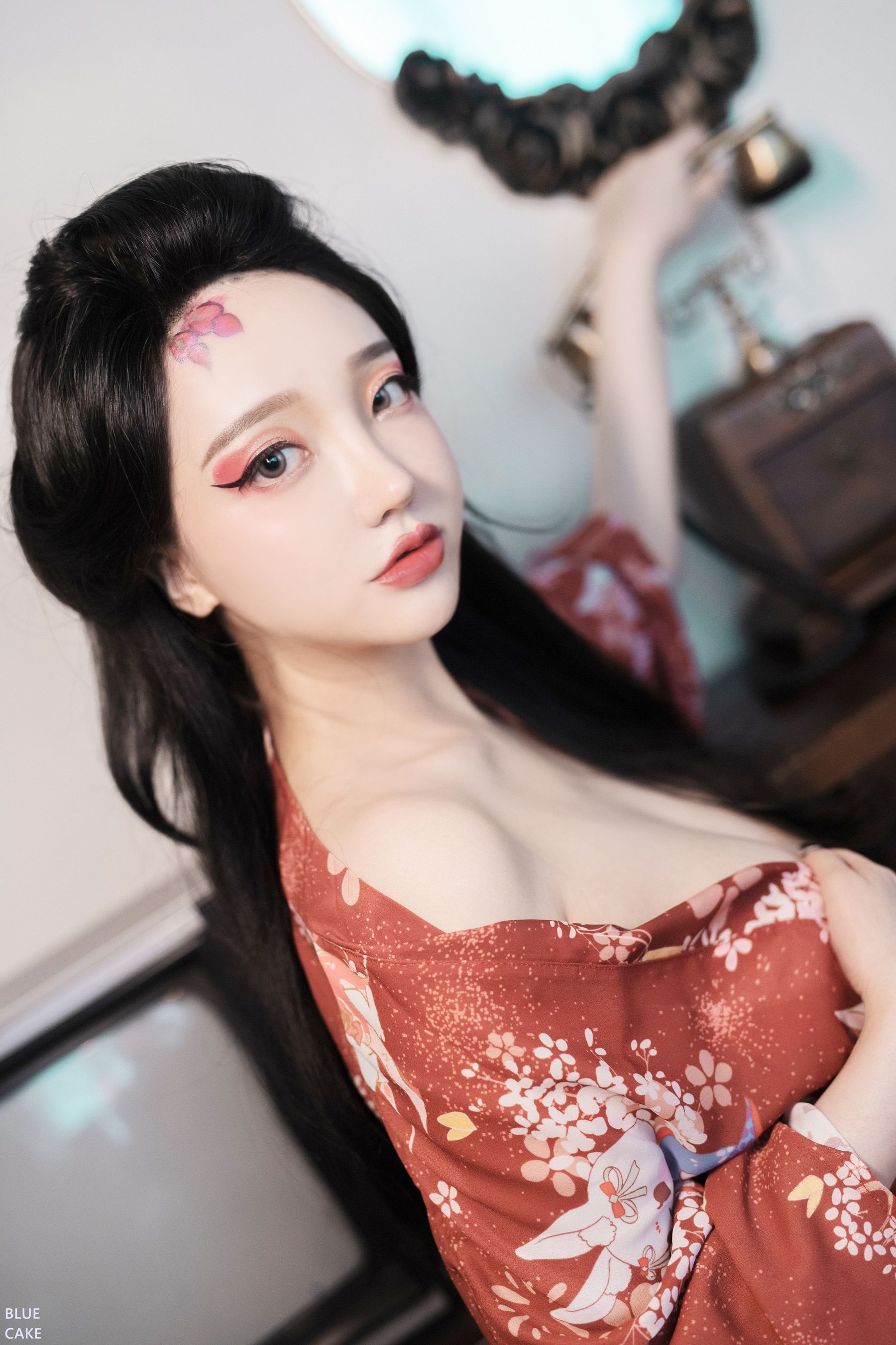 [BLUECAKE]  YeEun - Red Oni/(103P)