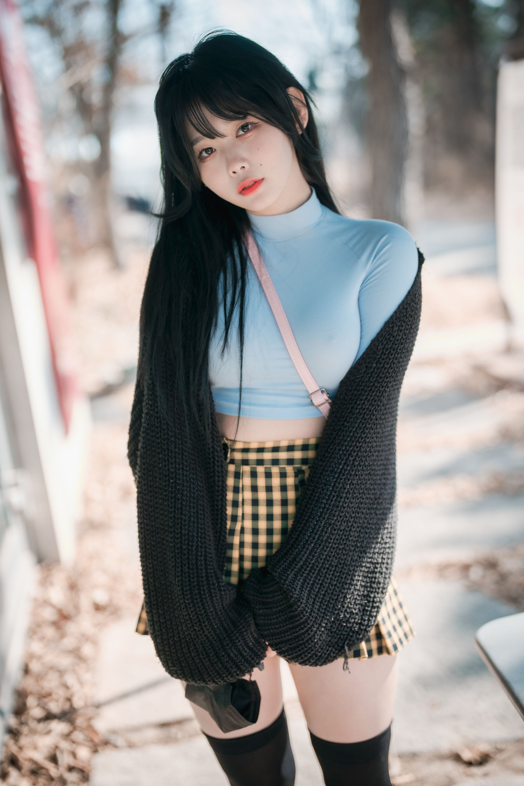 [DJAWA]  Zia - Early Spring Walk in March/(141P)