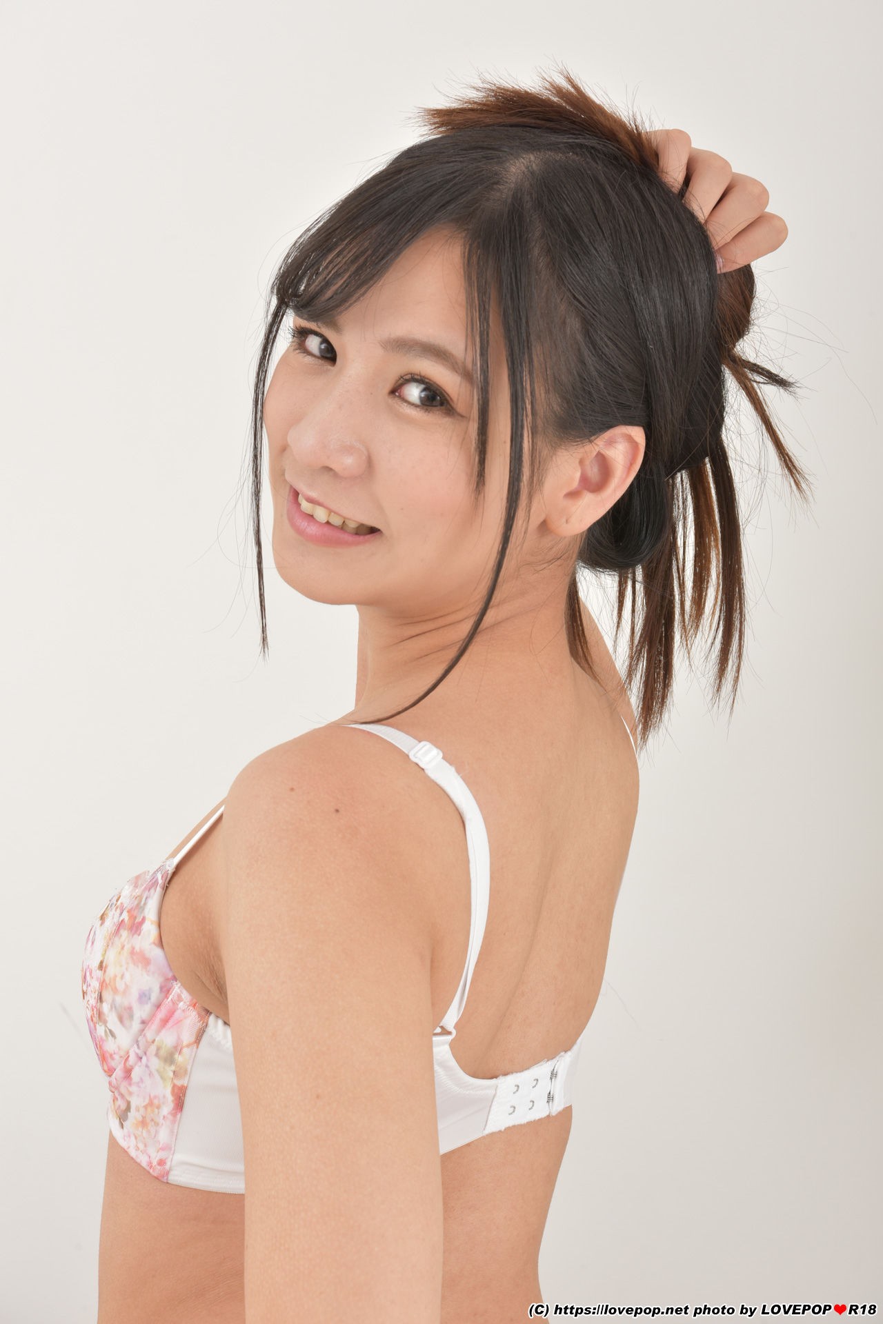 [LOVEPOP] Rin Miyazaki 宮崎リン Photoset 05/(88P)