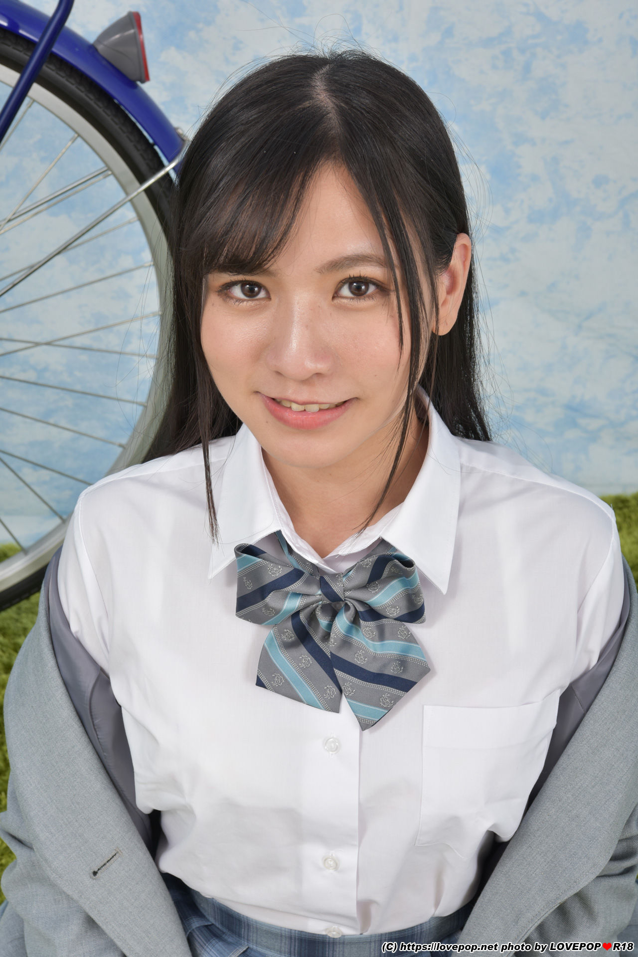 [LOVEPOP] Rin Miyazaki 宮崎リン Photoset 04/(76P)