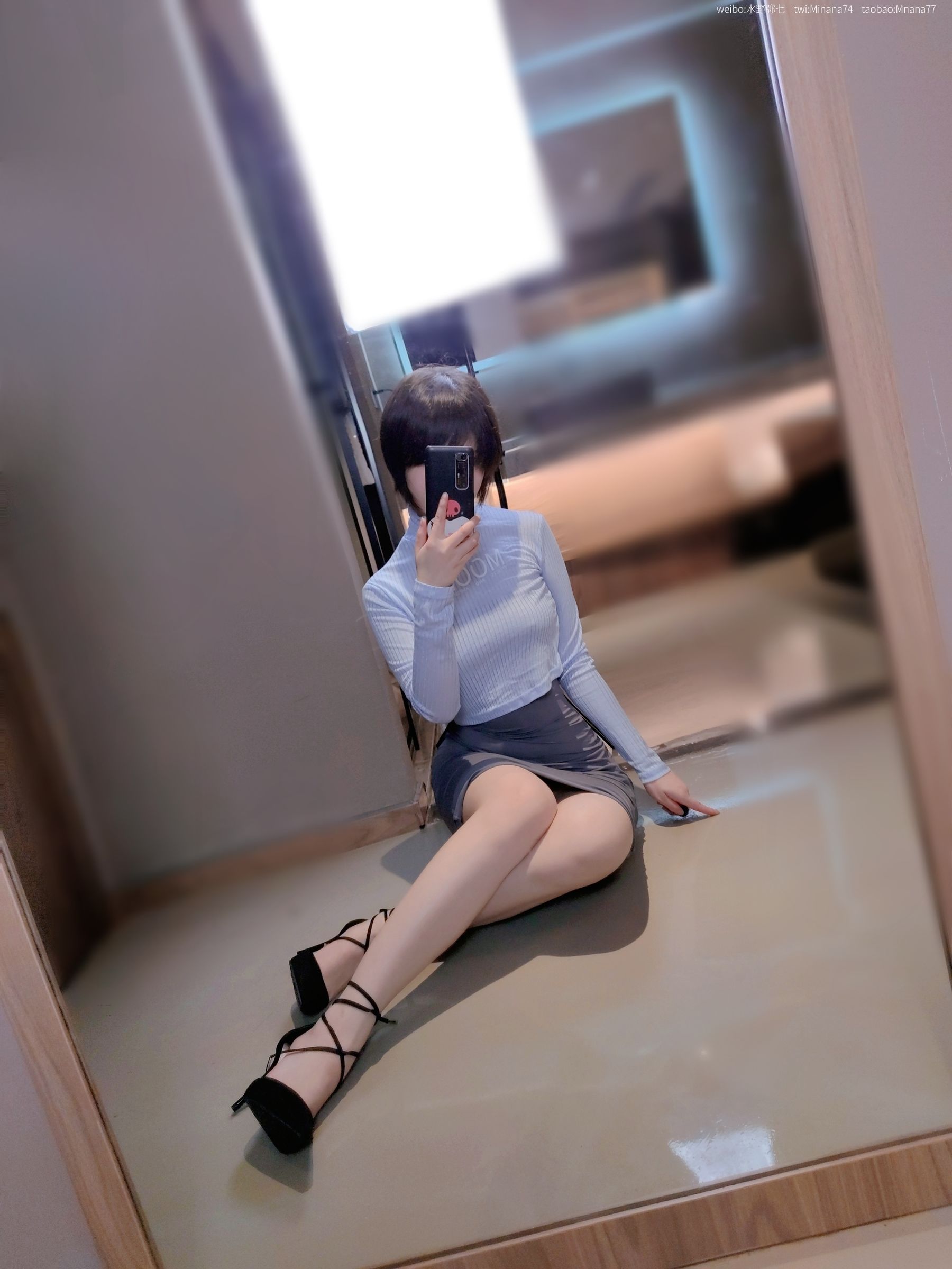 [福利COS] 动漫博主名濑弥七 - 没有吉他的吉他妹妹/(47P)