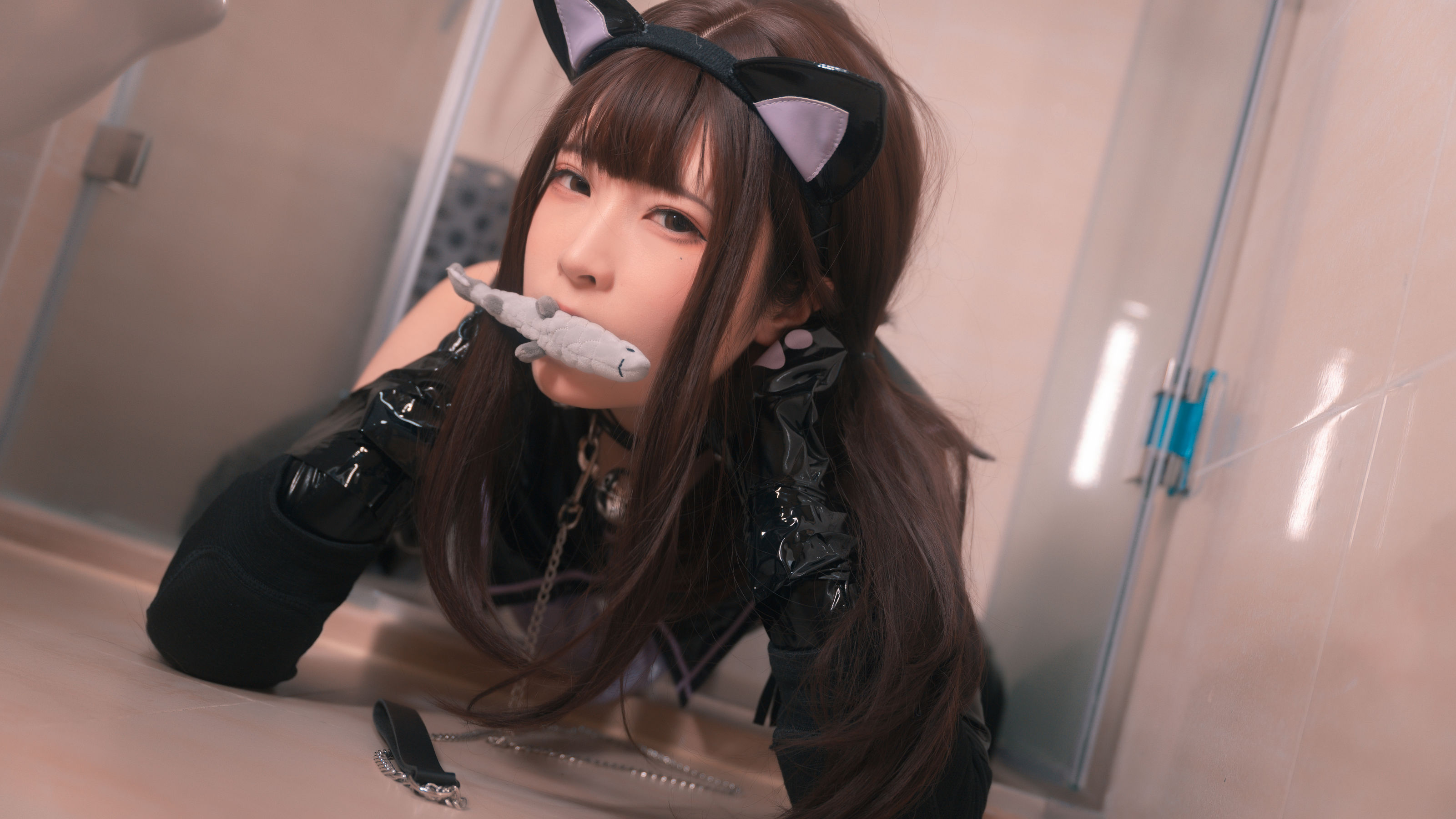 [福利COS] Quan冉有点饿 - 束缚猫猫/(36P)