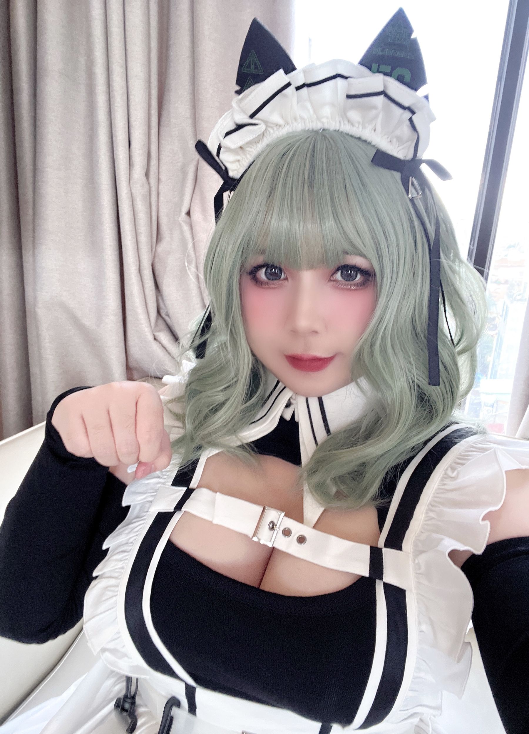 [福利COS] Uy Uy - Cyber Maid/(32P)