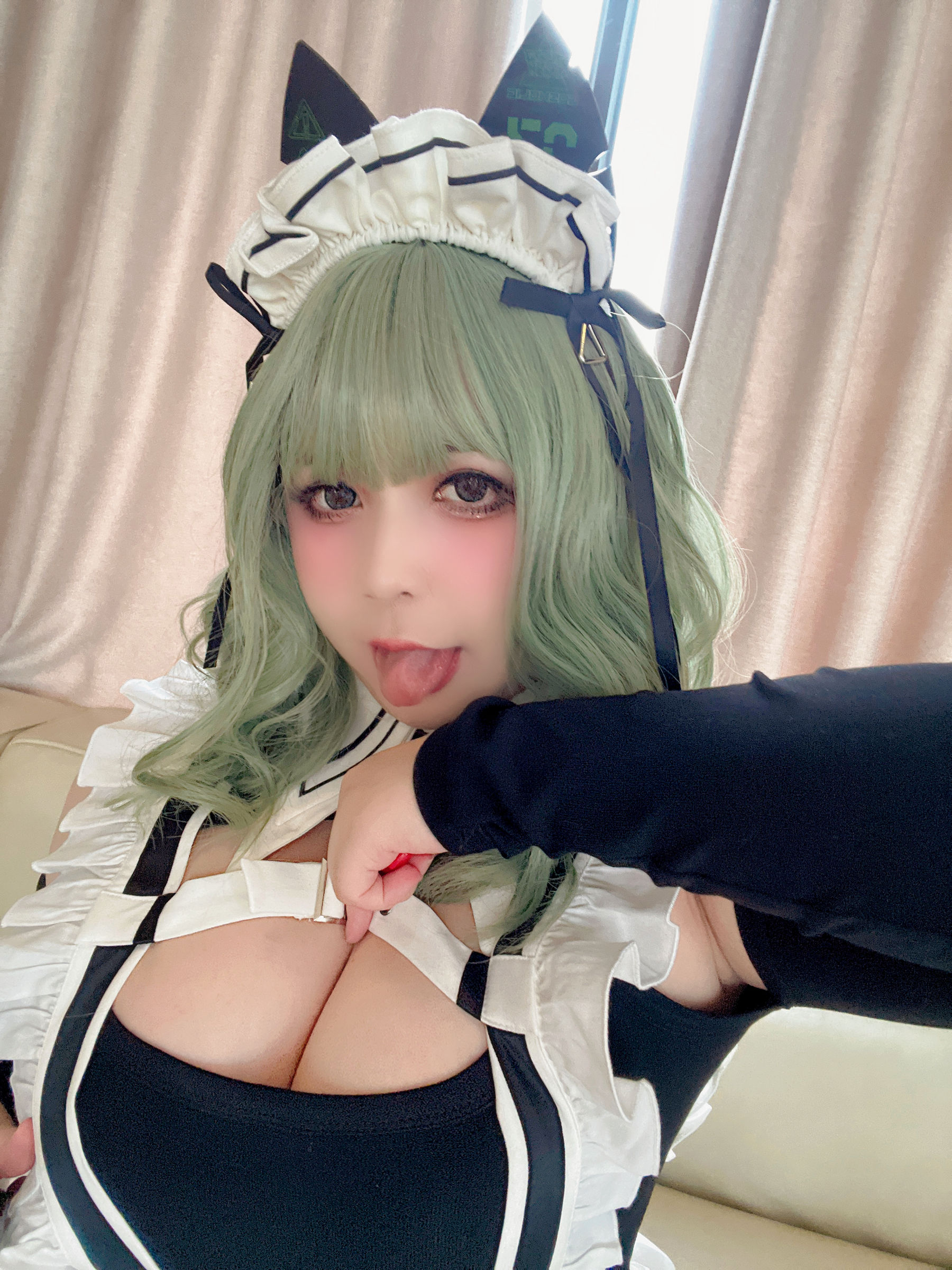 [福利COS] Uy Uy - Cyber Maid/(32P)