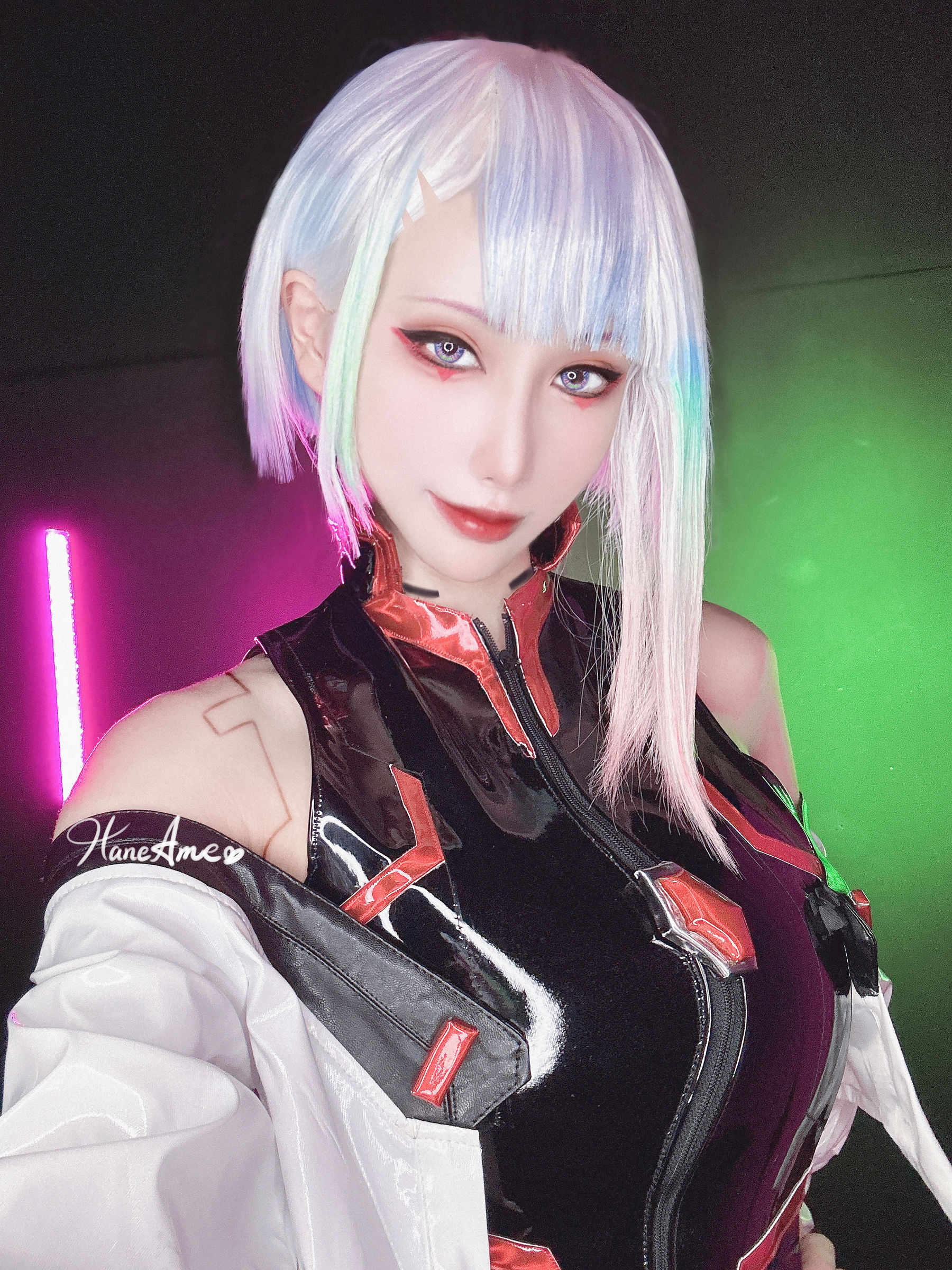 [福利COS] Hane Ame 雨波写真 - Cyberpunk Lucy/(36P)