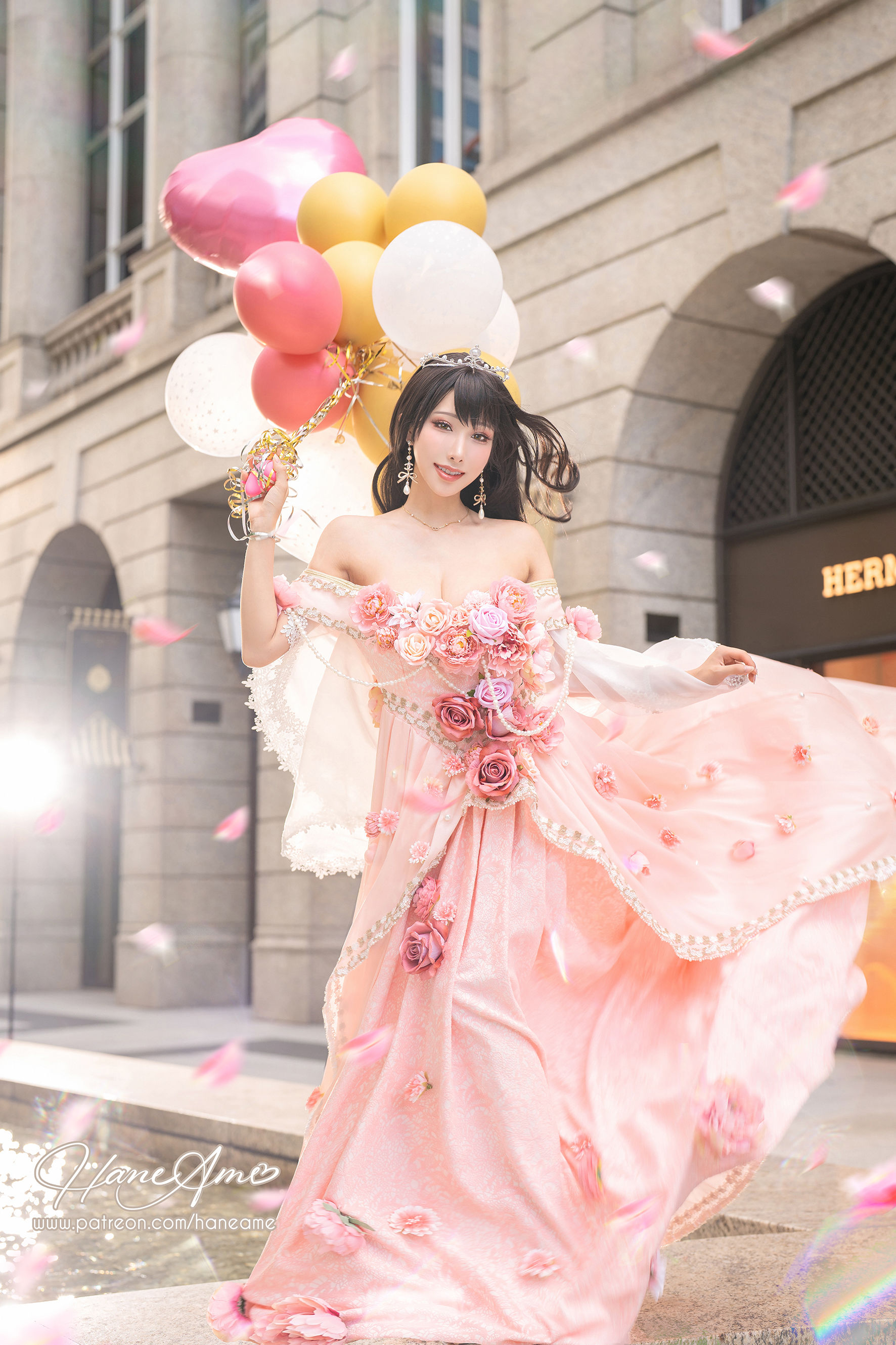 [福利COS] Hane Ame 雨波写真 - 生日礼服/(29P)