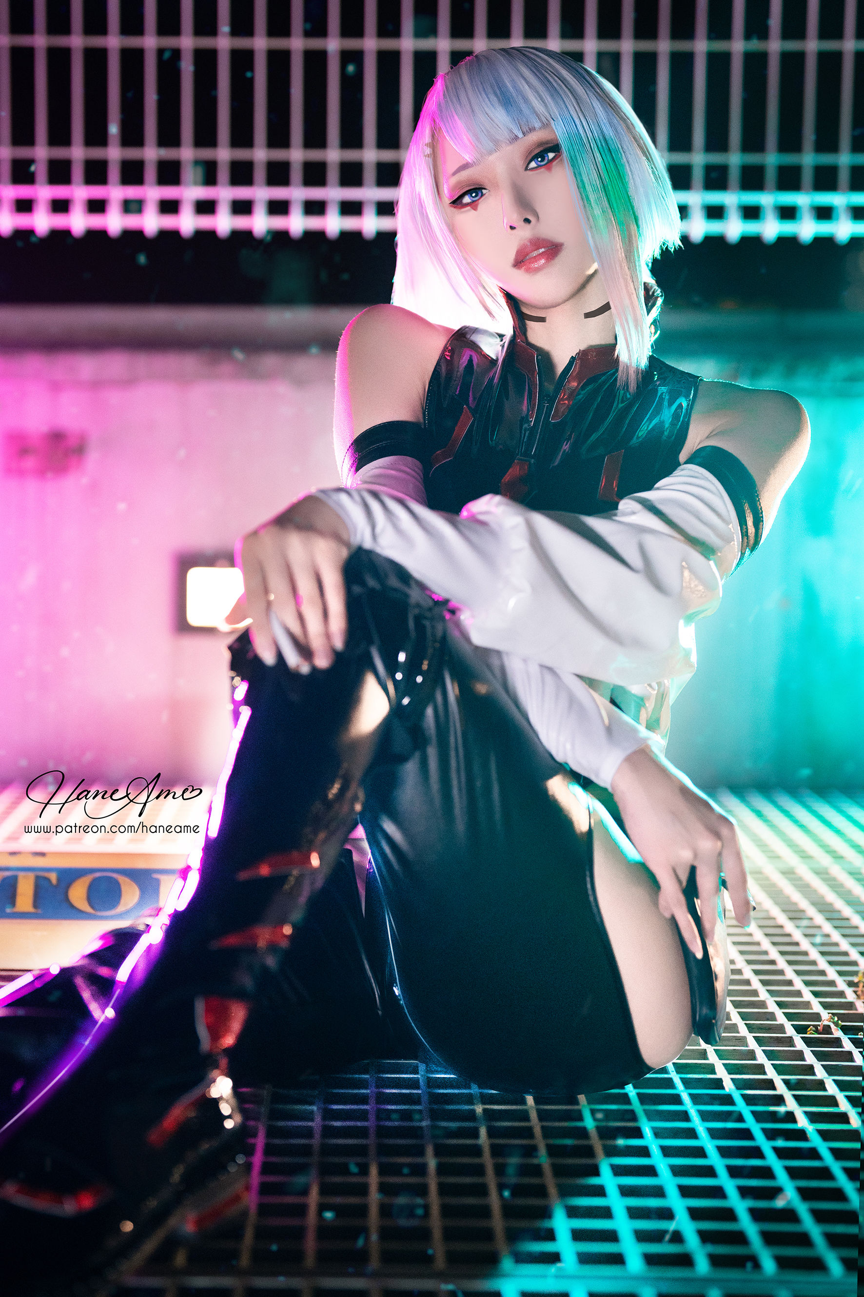 [福利COS] Hane Ame 雨波写真 - Cyberpunk Lucy/(36P)