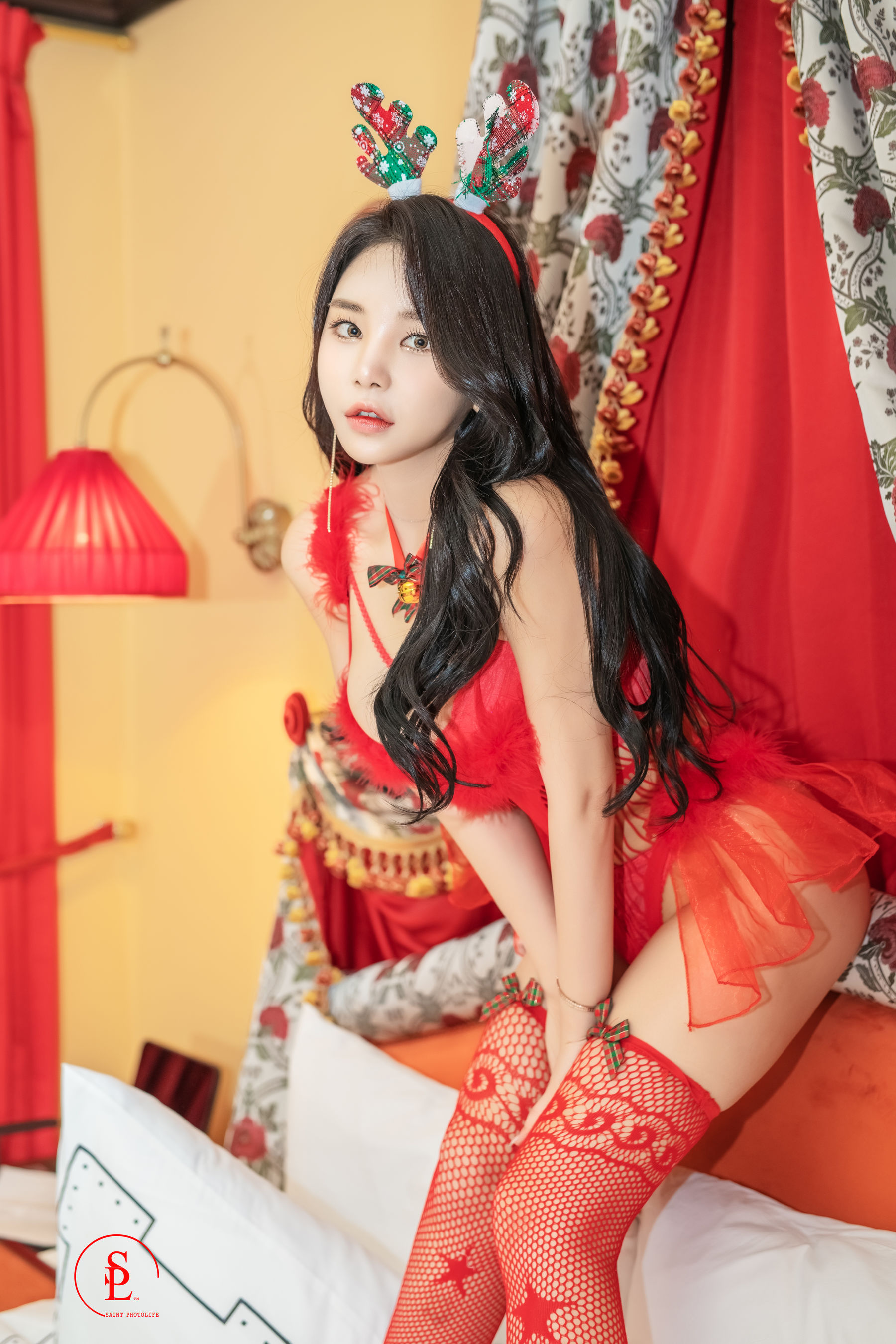 [saintphotolife]  Zzyuri - Merry Xmas/(52P)