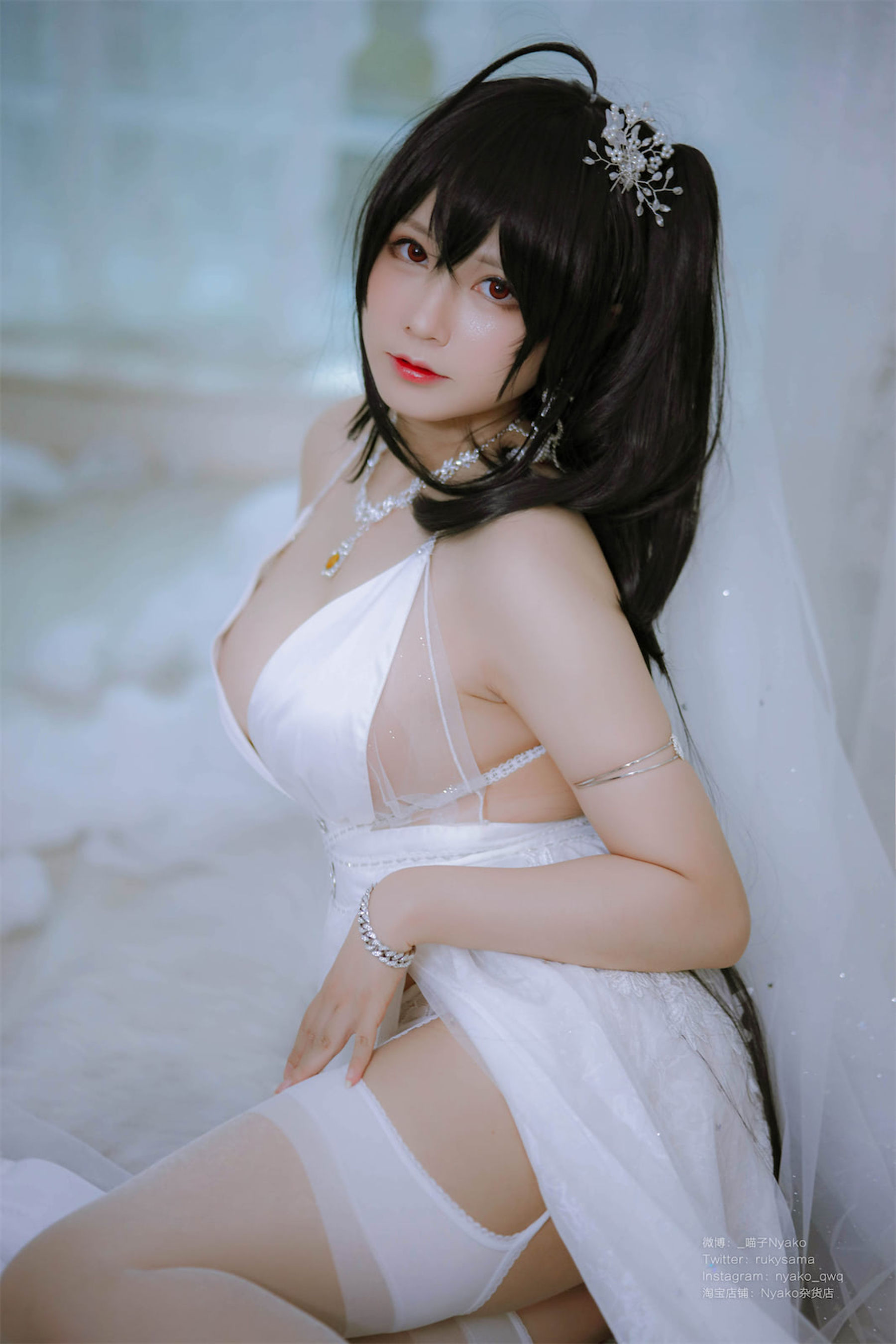 [福利COS] 萌妹子Nyako喵子 - 大凤纯白婚纱/(65P)