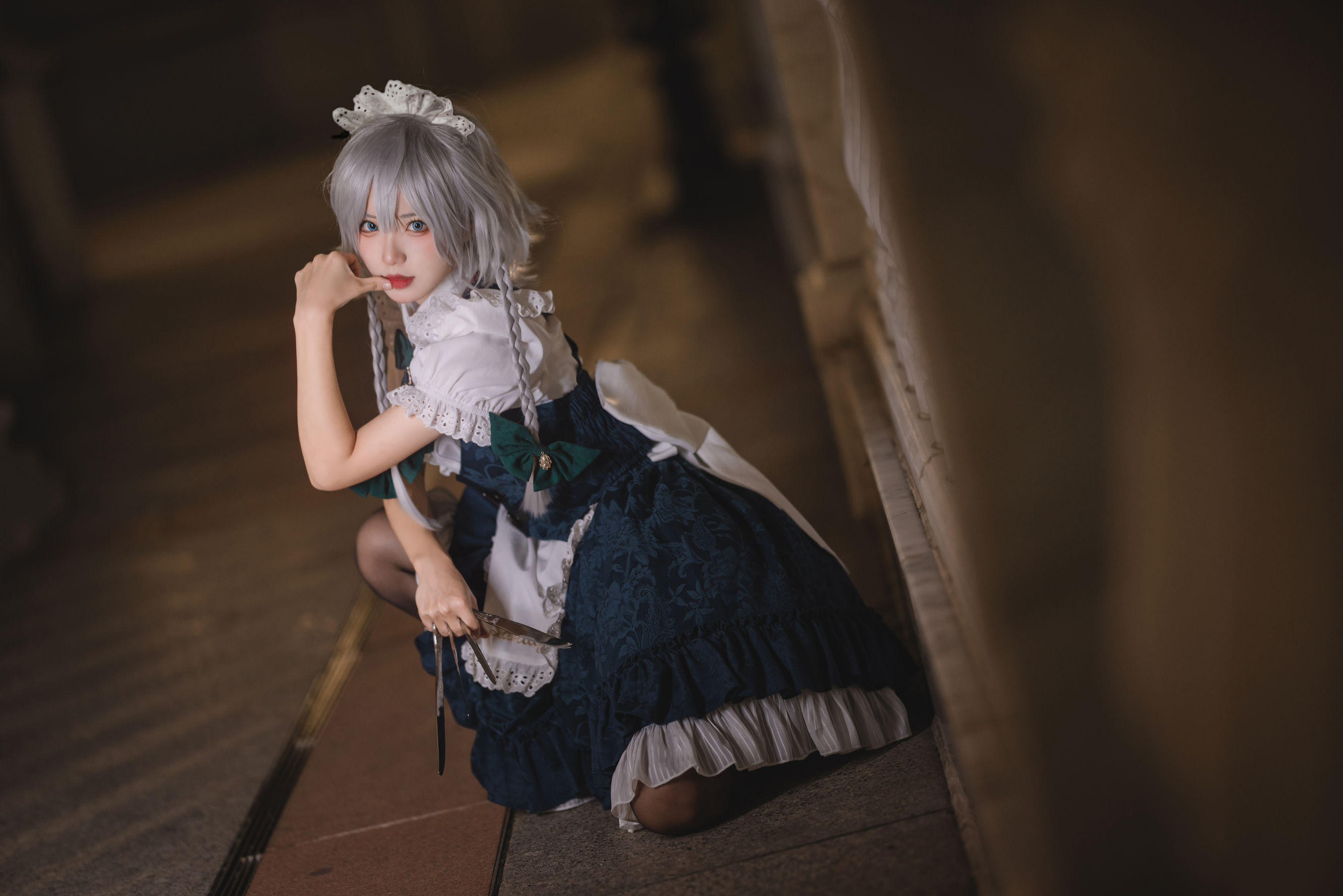 [福利COS] 花柒Hana - 星雨咲夜女仆/(9P)